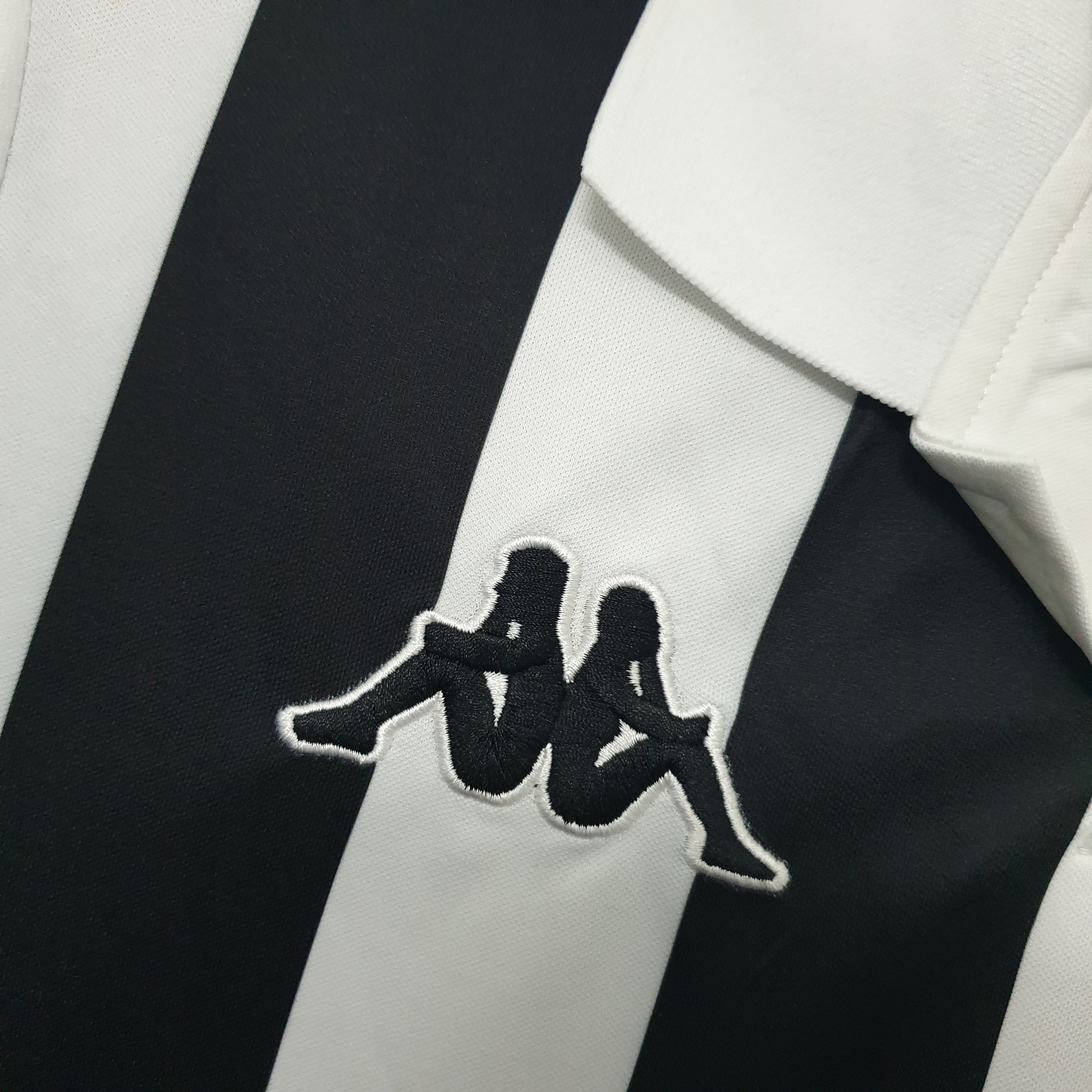 Retro Juventus 1999-00 Home Stadium Jersey - Unitedfutballjersey