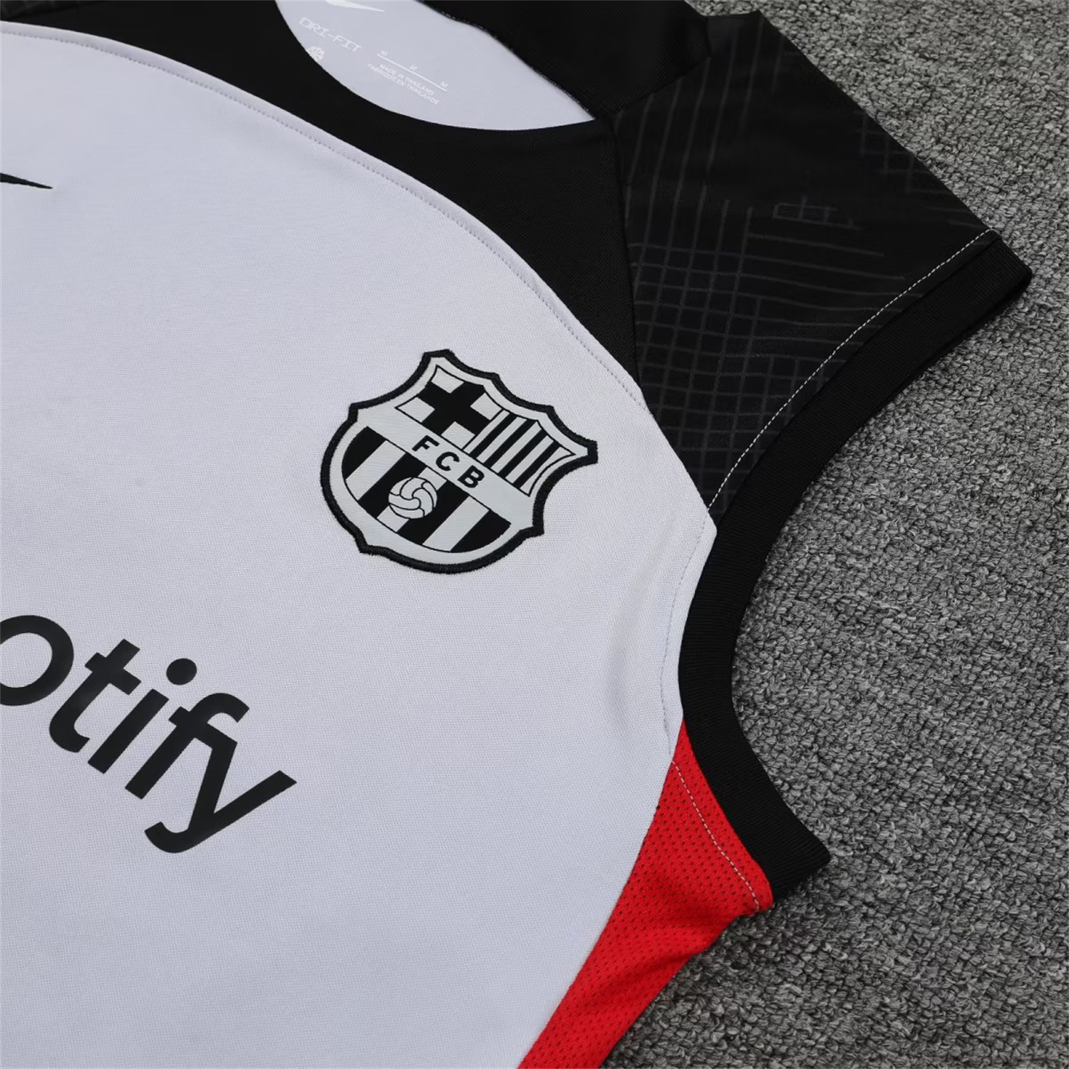 B.A.R.S.A 23-24 Grey Player Vest Training Set - Unitedfutballjersey