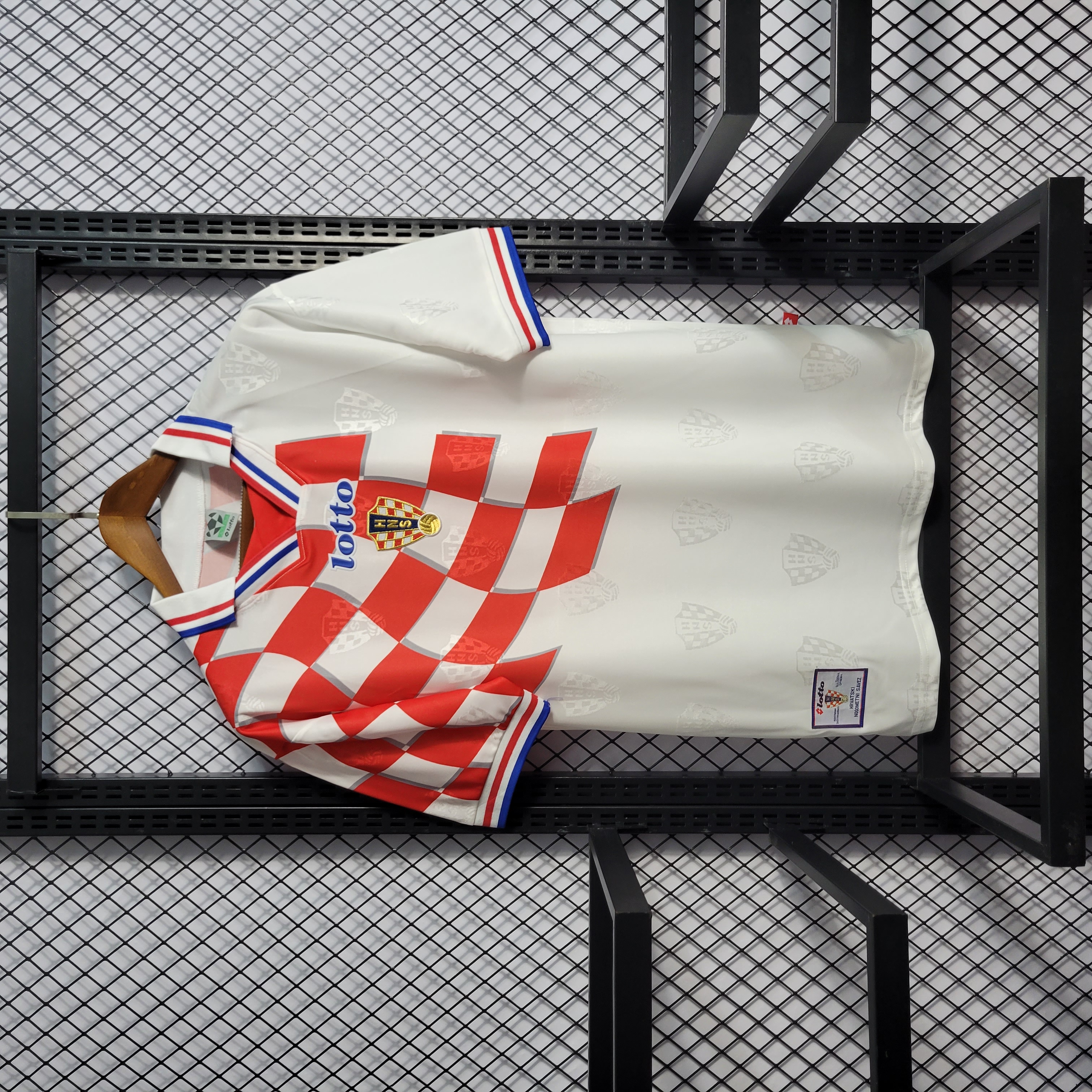 Retro Croatia 1998 Home Stadium Jersey - Unitedfutballjersey