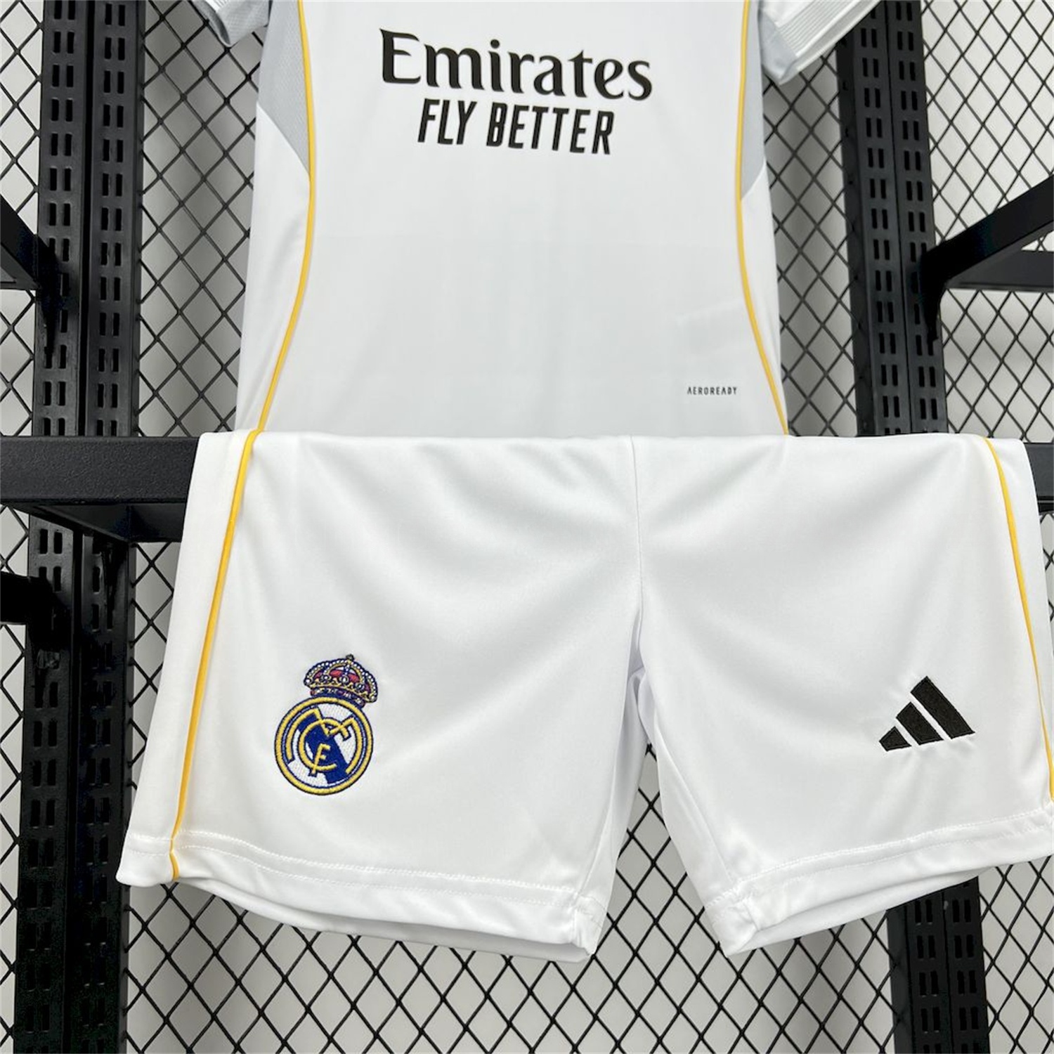 Real Madrid 25-26 Home Modrić Limited Edition Kids Kit - Fans Version - Unitedfutballjersey