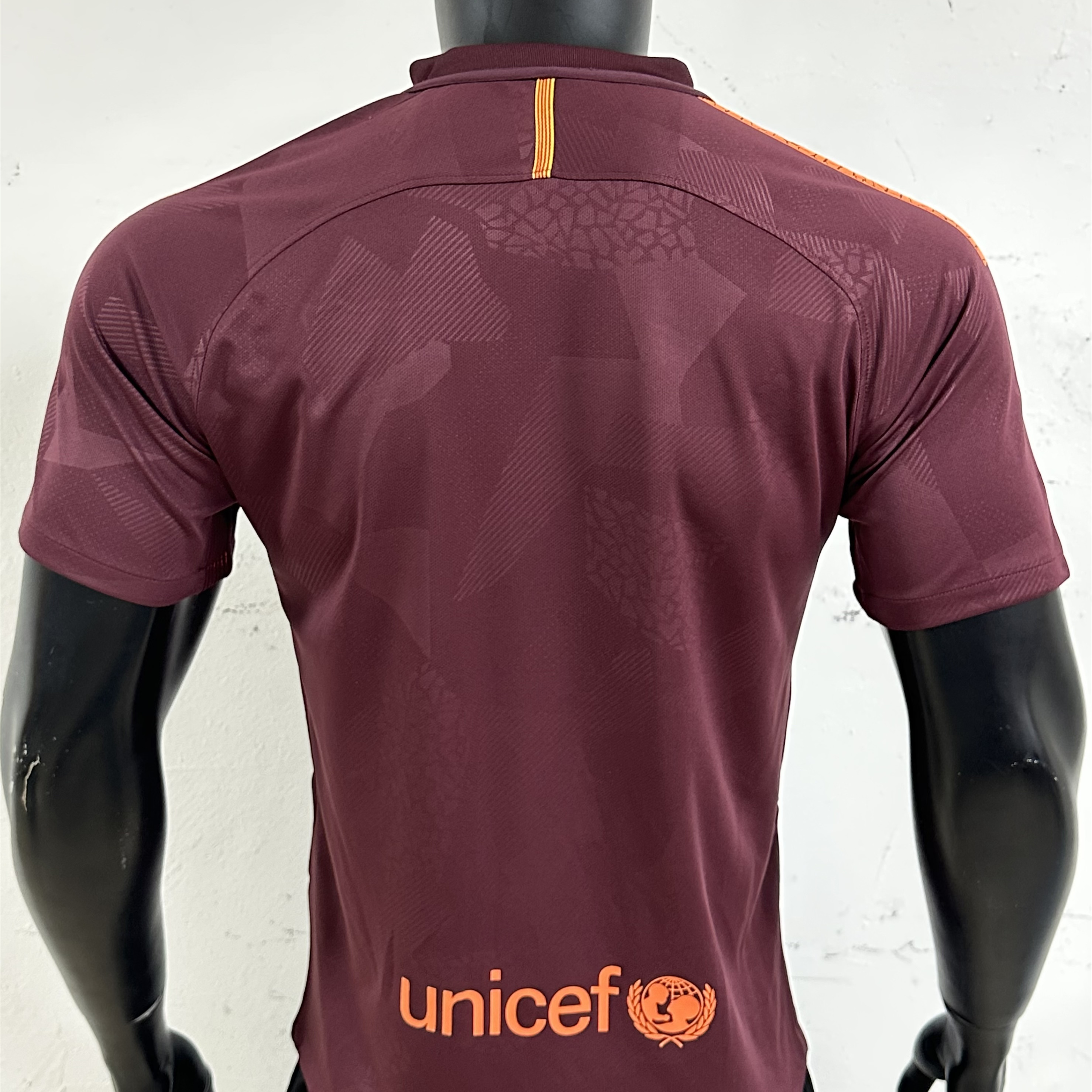 B.A.R.S.A Retro 17-18 Third Jersey - Unitedfutballjersey