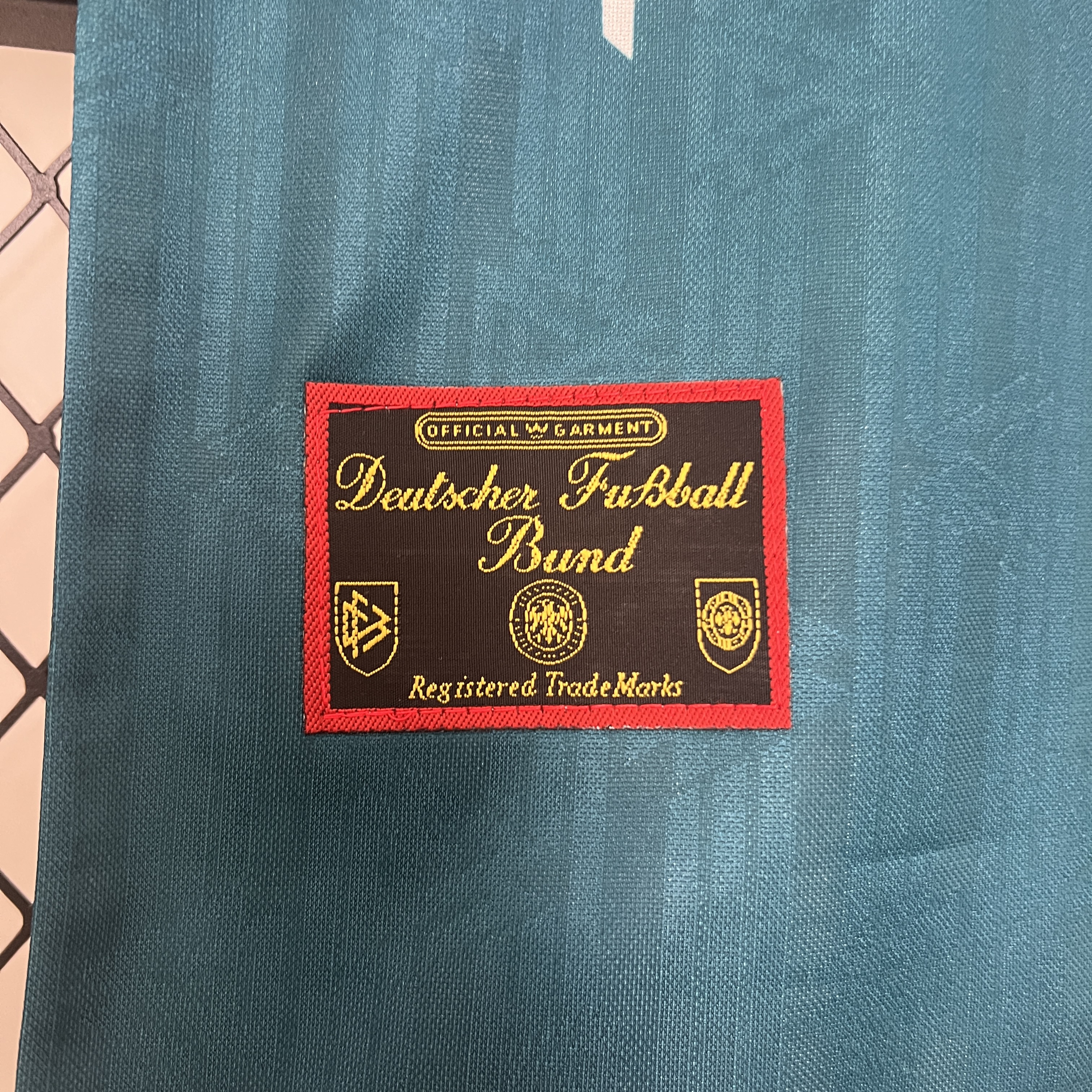 Retro Germany 1996 Away Stadium Kids Kit - Unitedfutballjersey