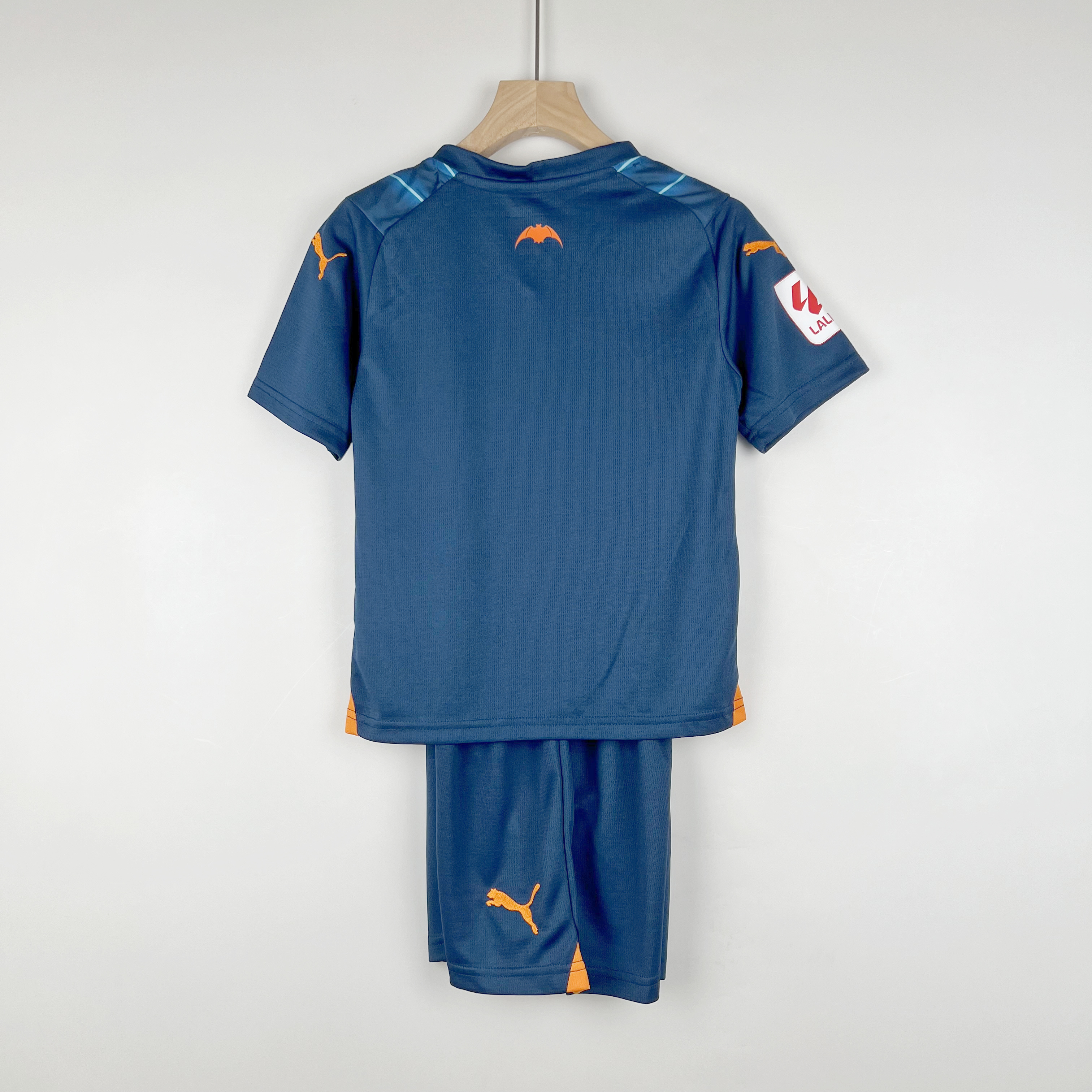 Valencia 23-24 Away Stadium Kids Kit - Unitedfutballjersey