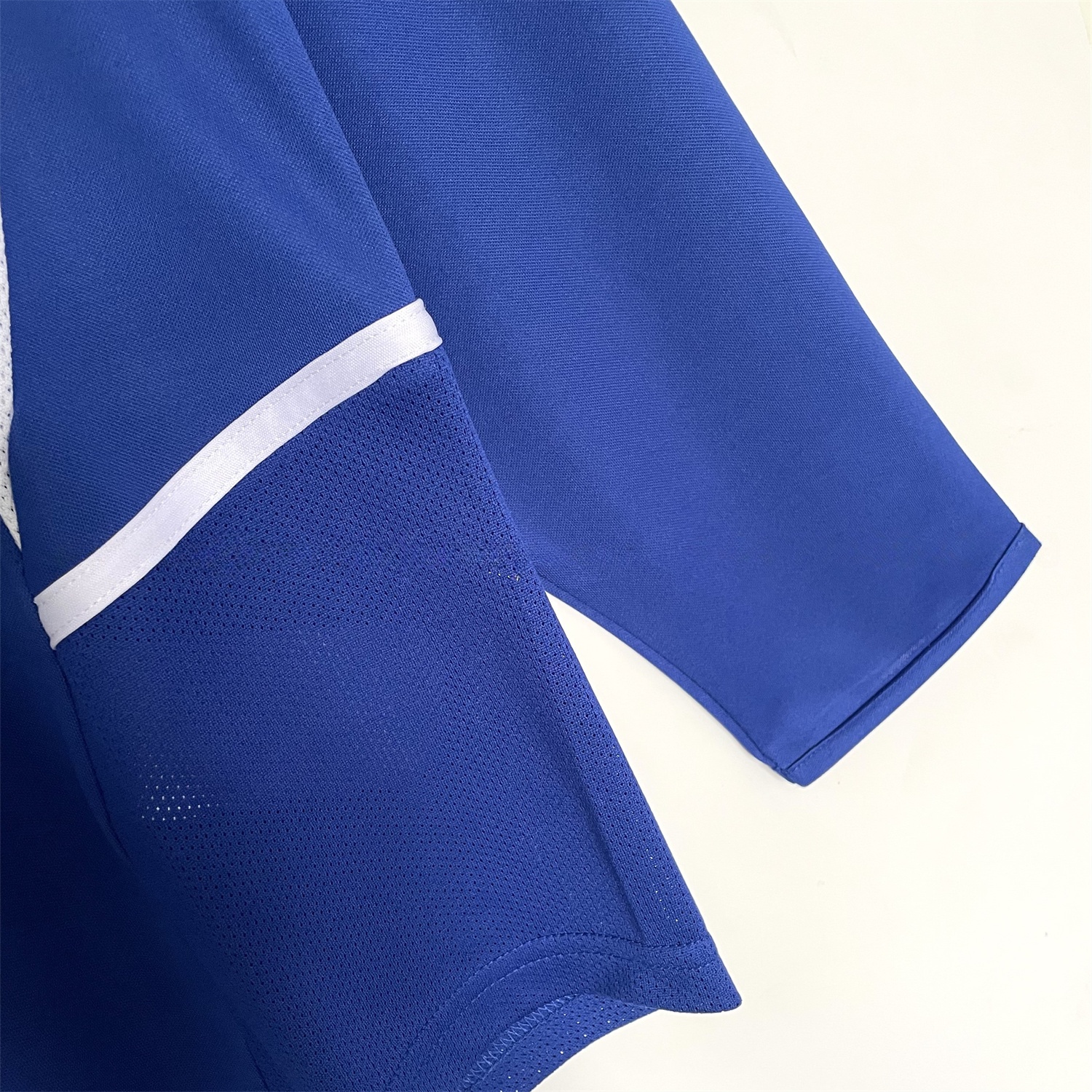 Retro Brazil 2002 Away Long Sleeves Jersey - Unitedfutballjersey