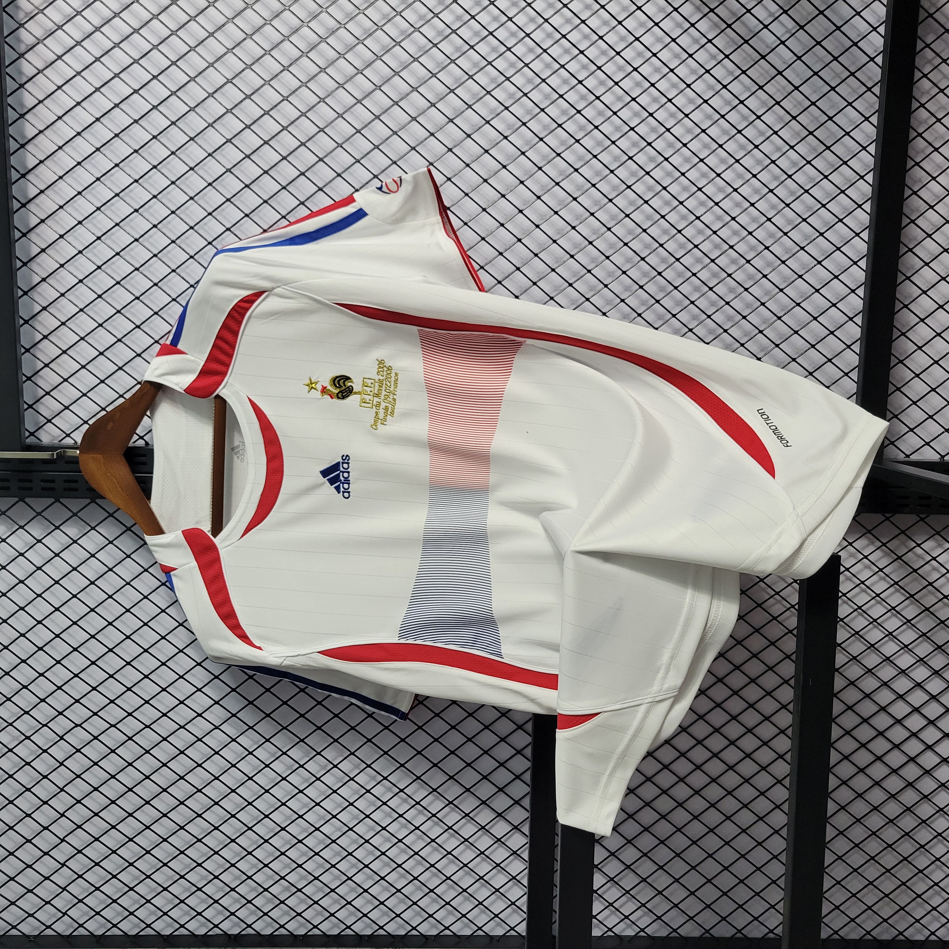 Retro France 2006 Away Stadium Jersey - Unitedfutballjersey