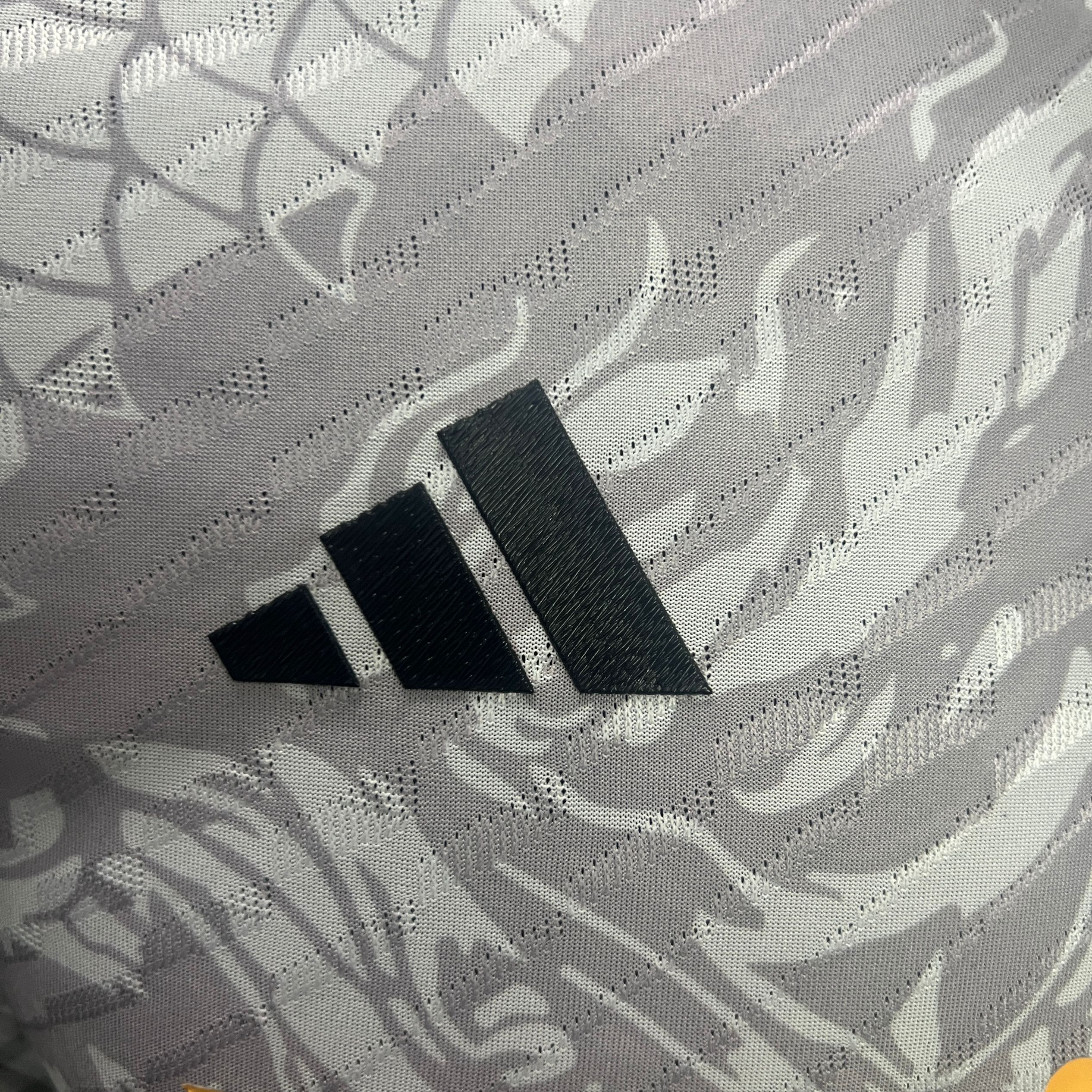 Real Madrid 24-25 Black Dragon Special Edition Gray Jersey - Player Version - Unitedfutballjersey