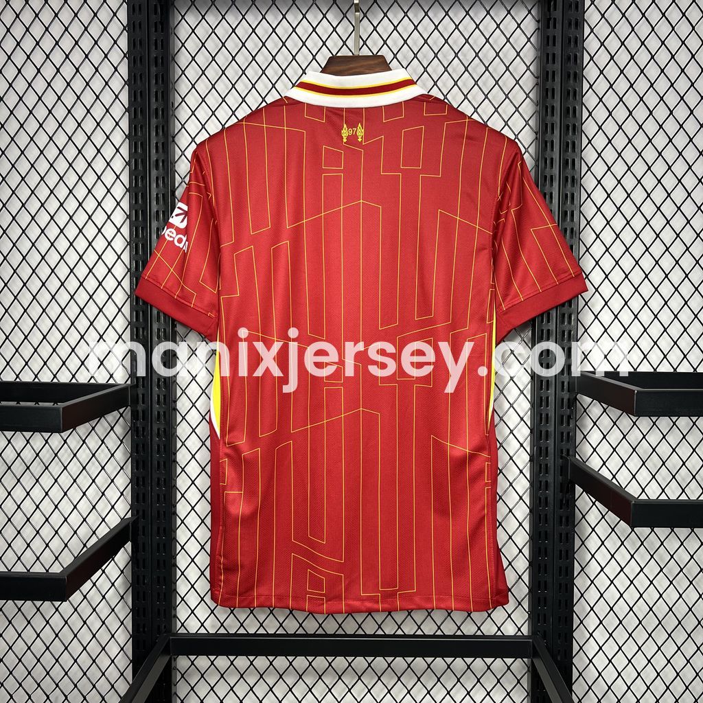 Liver.pool 24-25 Home Jersey with Golden Champions Patch - Fans Version - Unitedfutballjersey