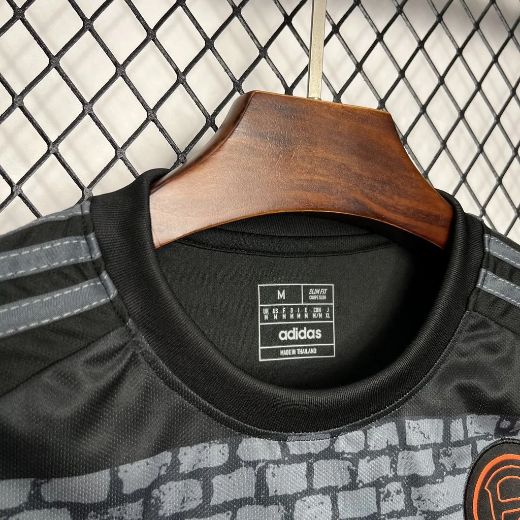 Fortuna Düsseldorf 23-24 Special Old Town Jersey - Fans Version - Unitedfutballjersey