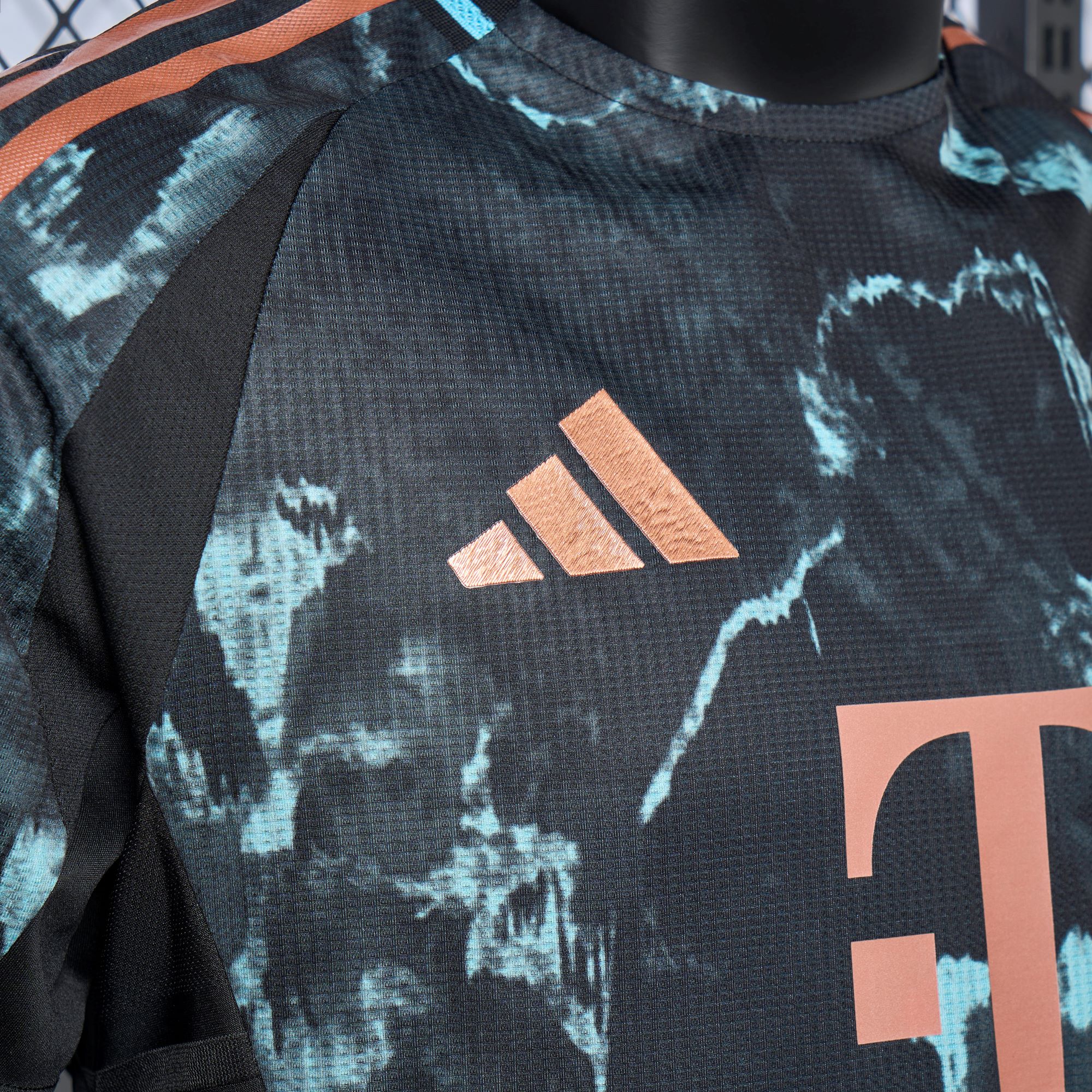 Bayern Munich 24-25 Away Jersey - Player Version - Unitedfutballjersey