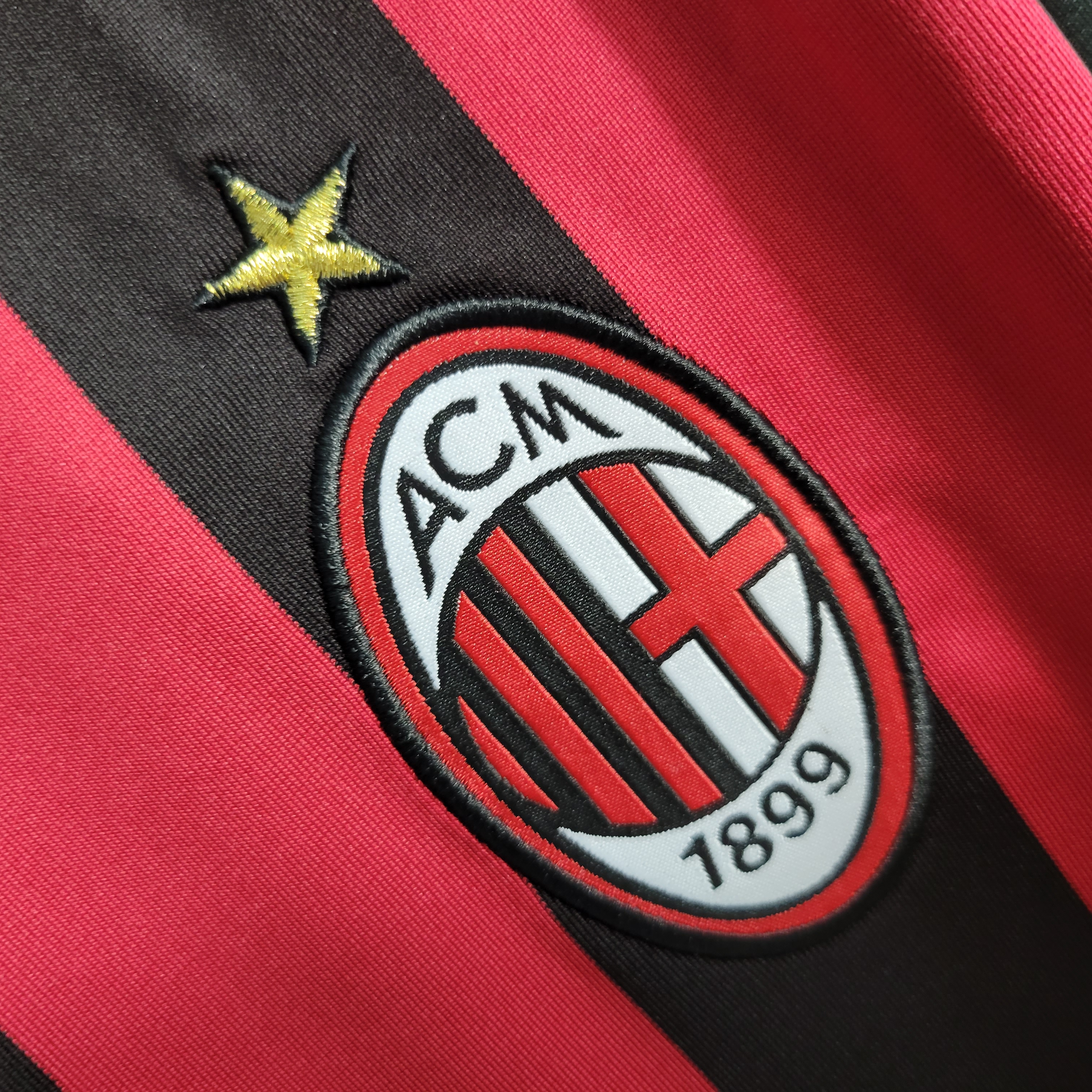 Retro AC Milan 2009-10 Home Stadium Jersey - Unitedfutballjersey