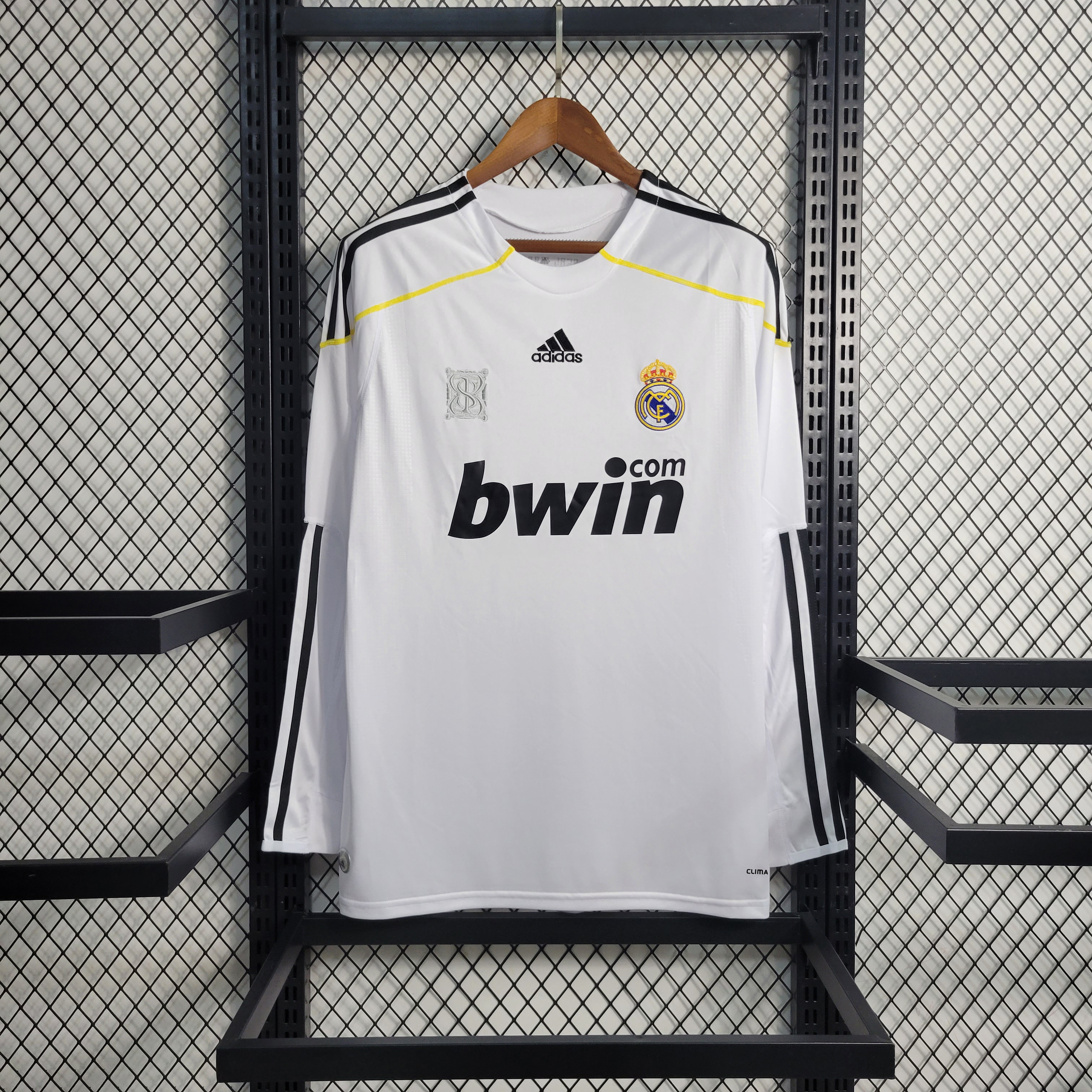 Retro Real Madrid 09-10 Home Stadium Long Sleeve Jersey - Unitedfutballjersey