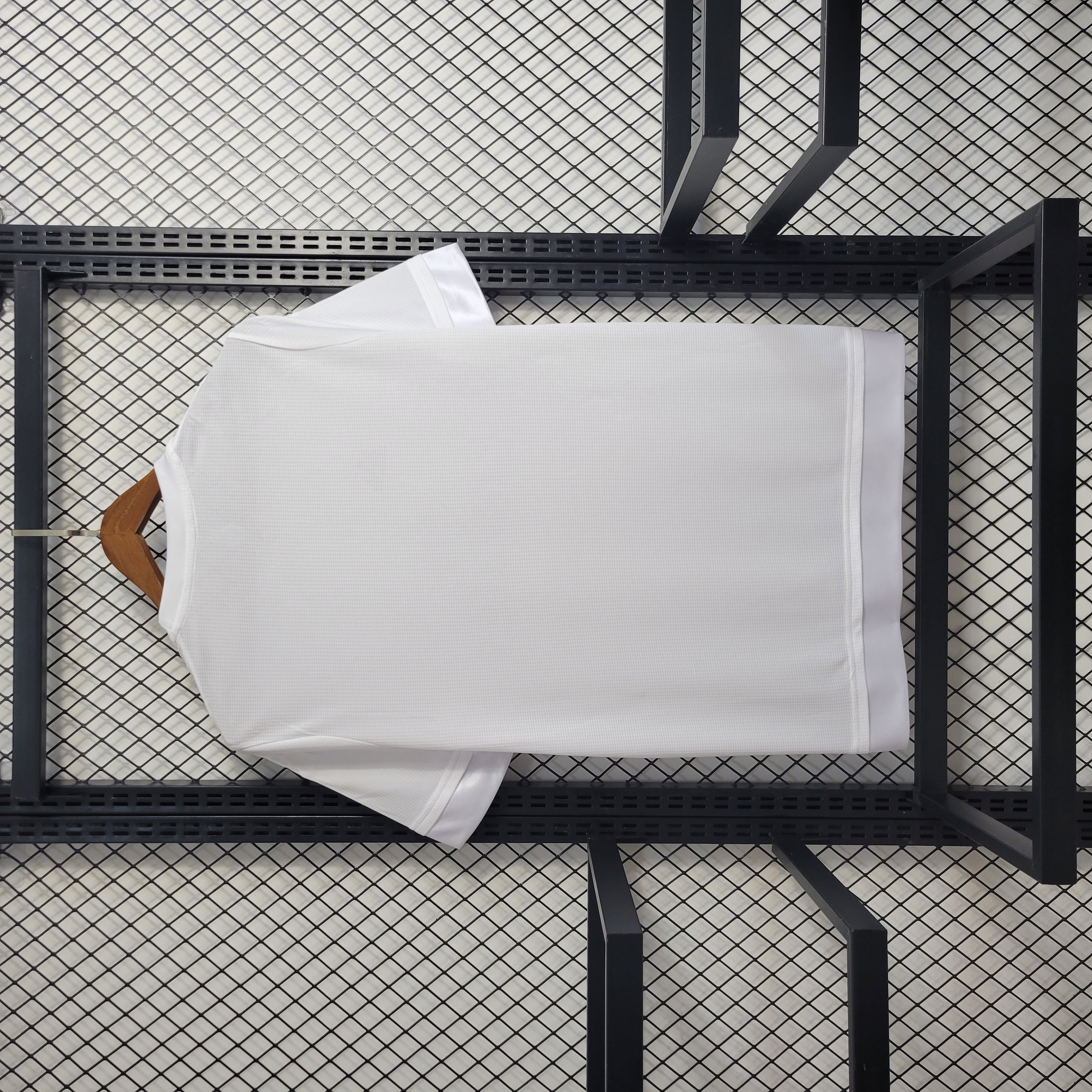 Retro Real Madrid 15-16 Home Stadium Jersey - Unitedfutballjersey