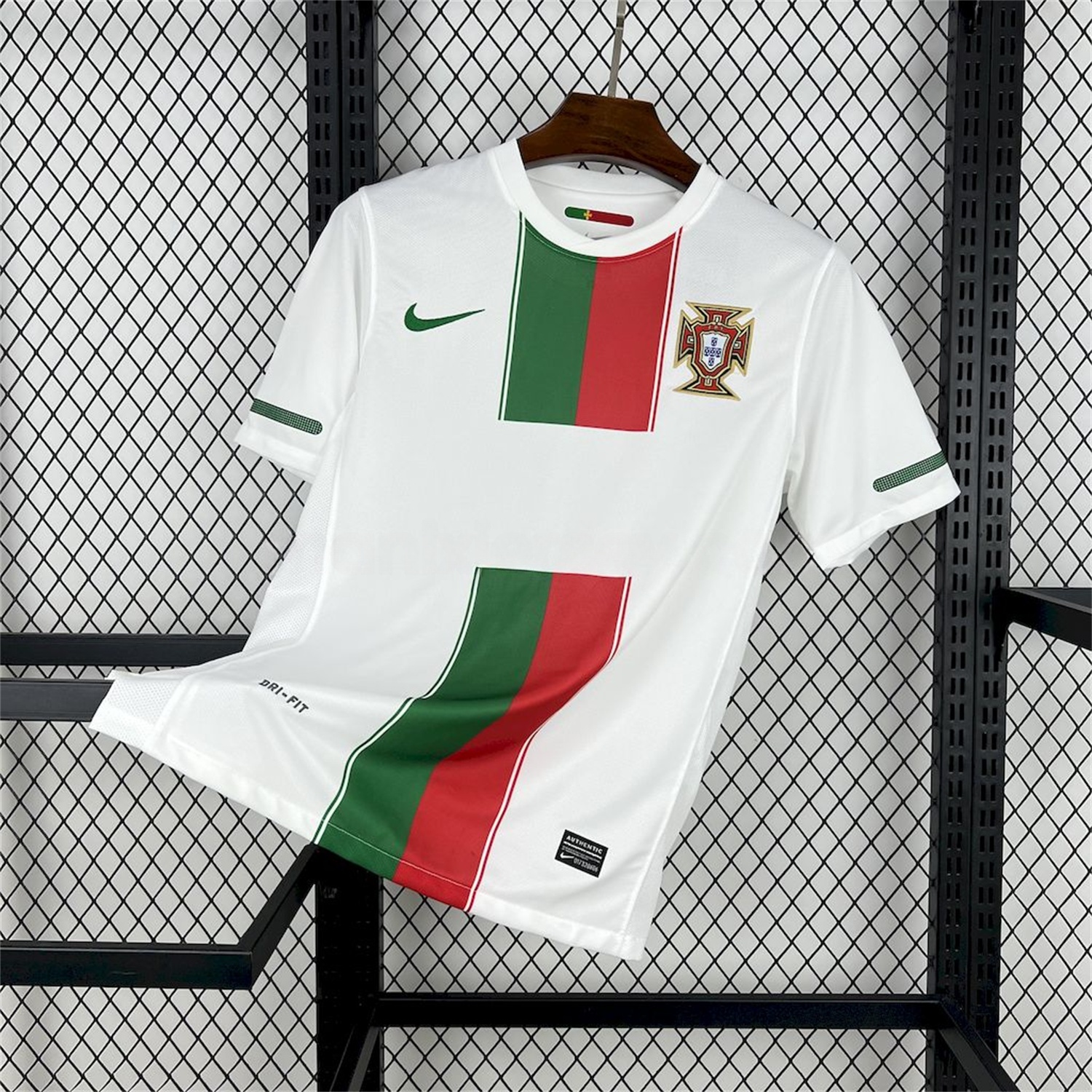 Retro Portugal 2010 Away Jersey - Unitedfutballjersey