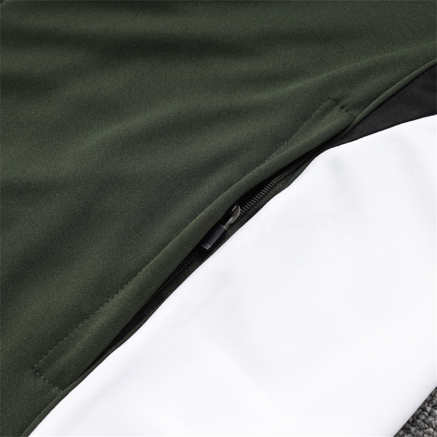 Bayern Munich 25-26 Jacket Training Tracksuit - Army Green Top and Black Pants - Unitedfutballjersey