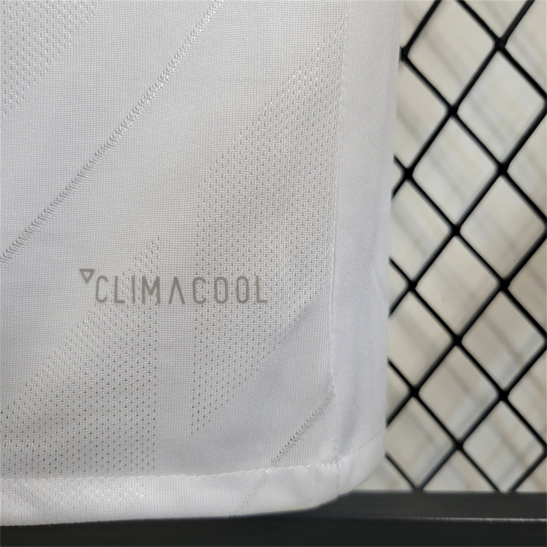 Retro Real Madrid 17-18 Home Long Sleeve Jersey - with Champions League Final Final - Unitedfutballjersey