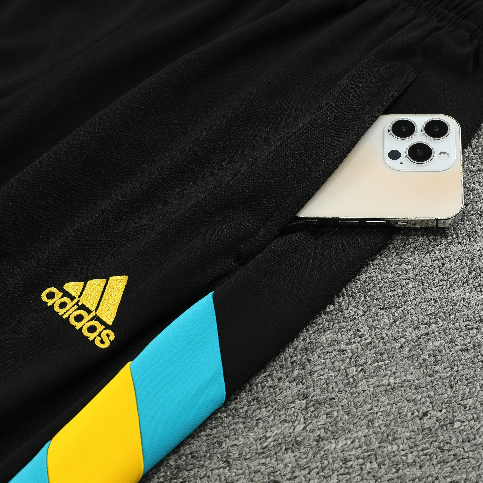 Bayern Munich 23-24 Long Sleeve Training Set - Unitedfutballjersey