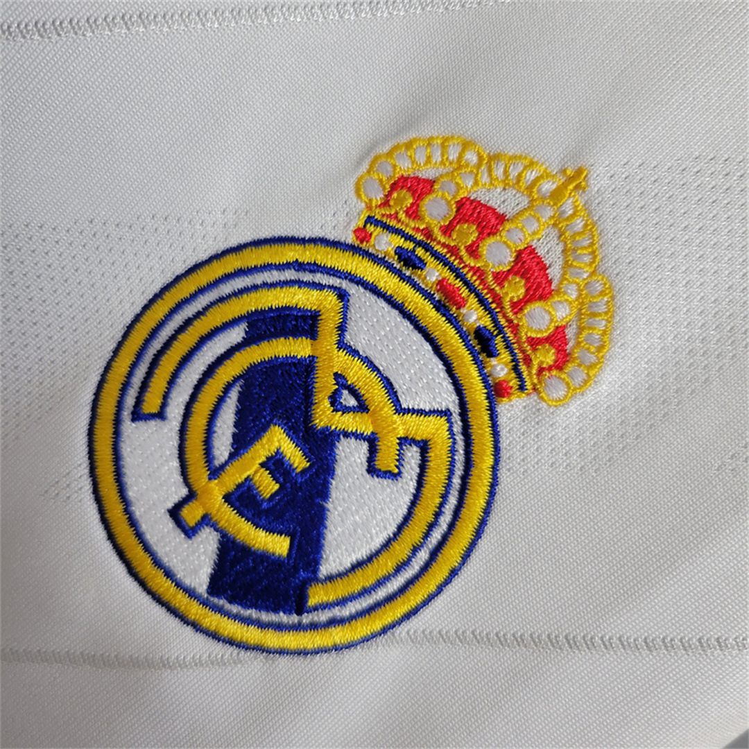 Retro Real Madrid 17-18 Home Long Sleeve Jersey - with Champions League Final Final - Unitedfutballjersey