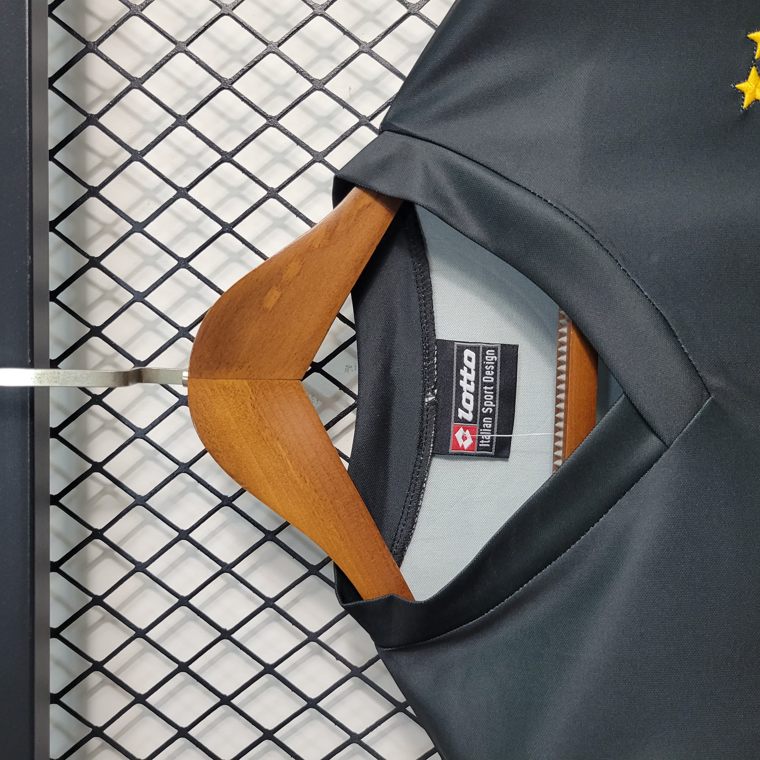 Retro Juventus 2001-02 Away Stadium Jersey - Unitedfutballjersey