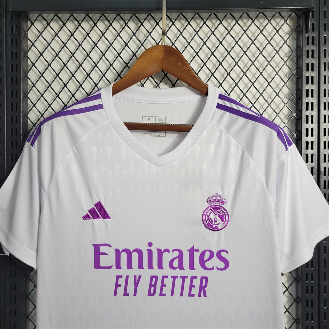 Real Madrid 23-24 White Goalkeeper Jersey - Fans Version - Unitedfutballjersey