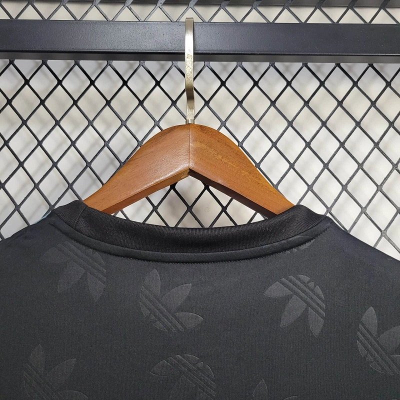 Bayern Munich 24-25 Black Training Jersey - Fans Version - Unitedfutballjersey