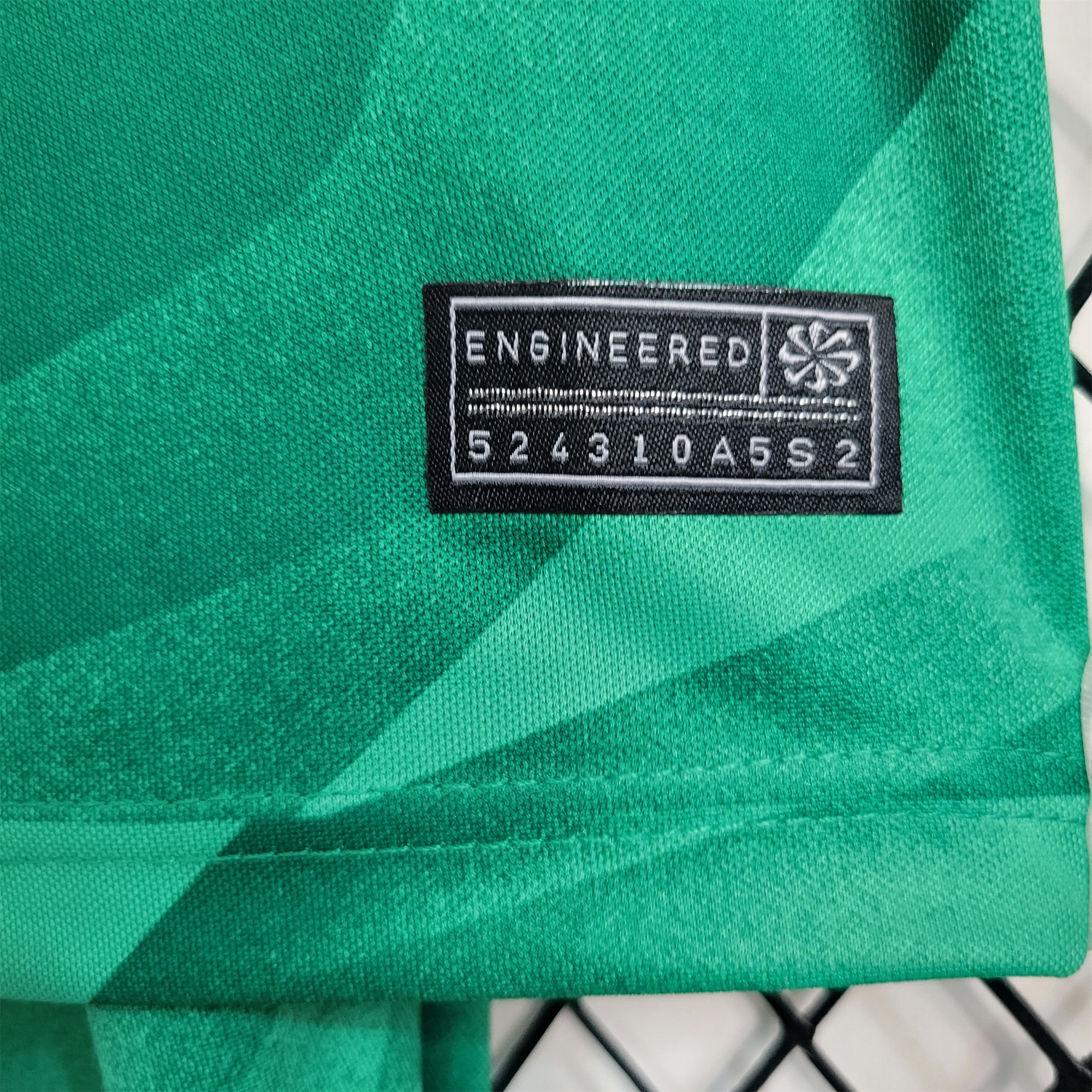 B.A.R.S.A 23-24 Green Goalkeeper Kids Kit - Unitedfutballjersey