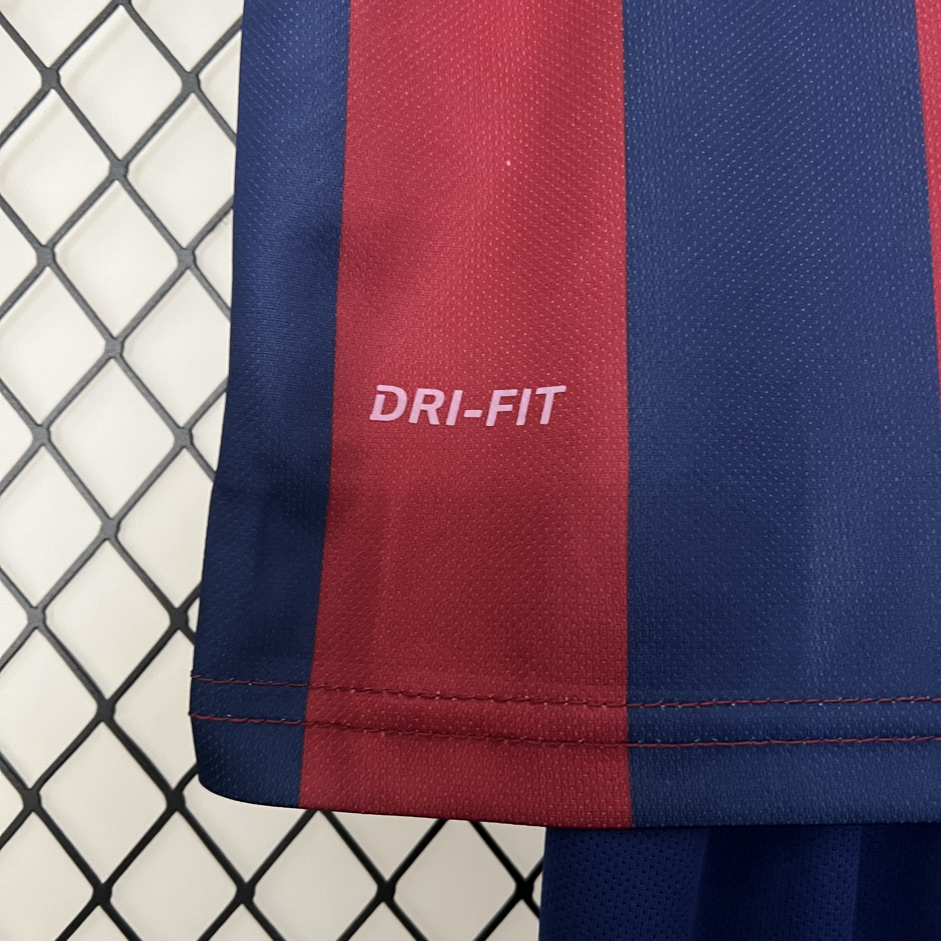 Retro Barcelona 14-15 Home Stadium Kids Kit - Unitedfutballjersey