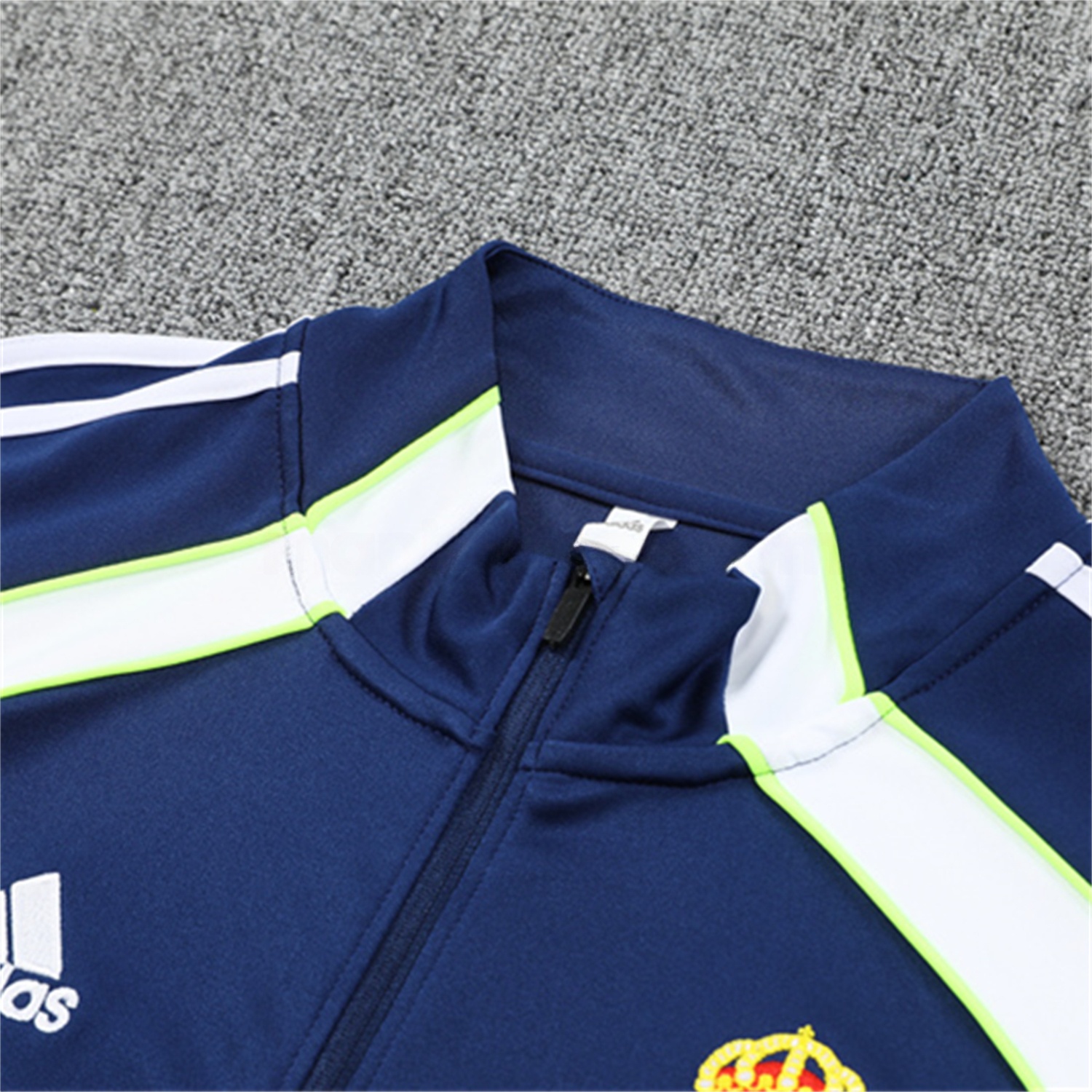 Real Madrid 25-26 Kids Long Sleeve Training Set - Throwback Royal Blue Top and Pants - Unitedfutballjersey