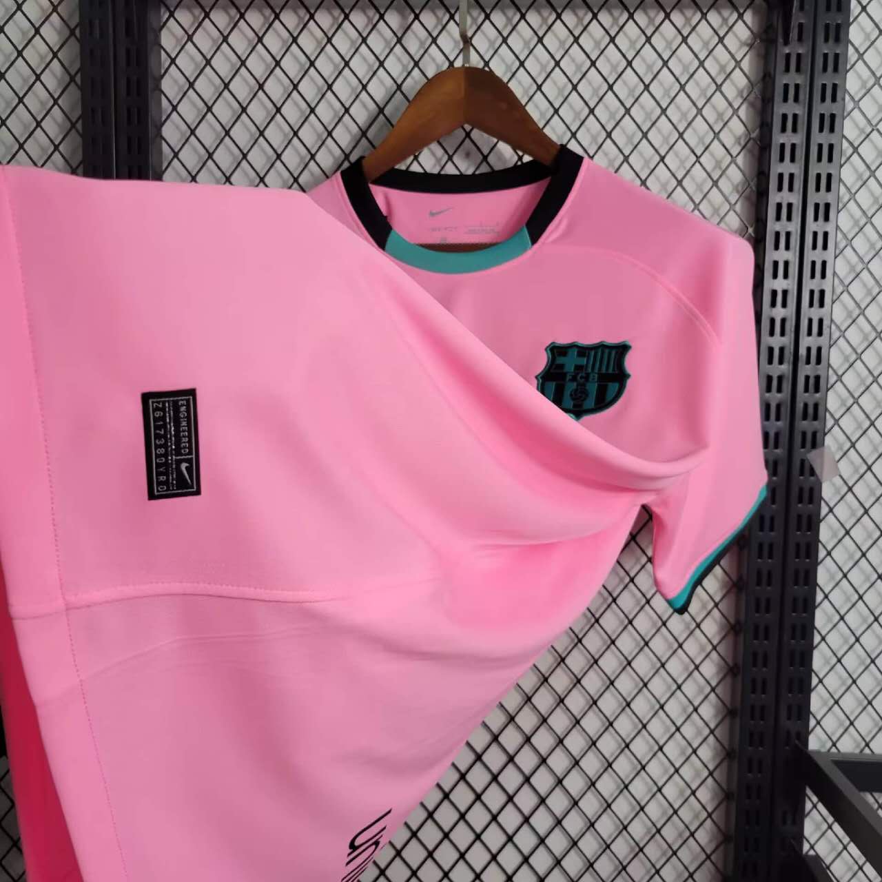 B.A.R.S.A 23-24 Pink Special Jersey - Fans Version - Unitedfutballjersey