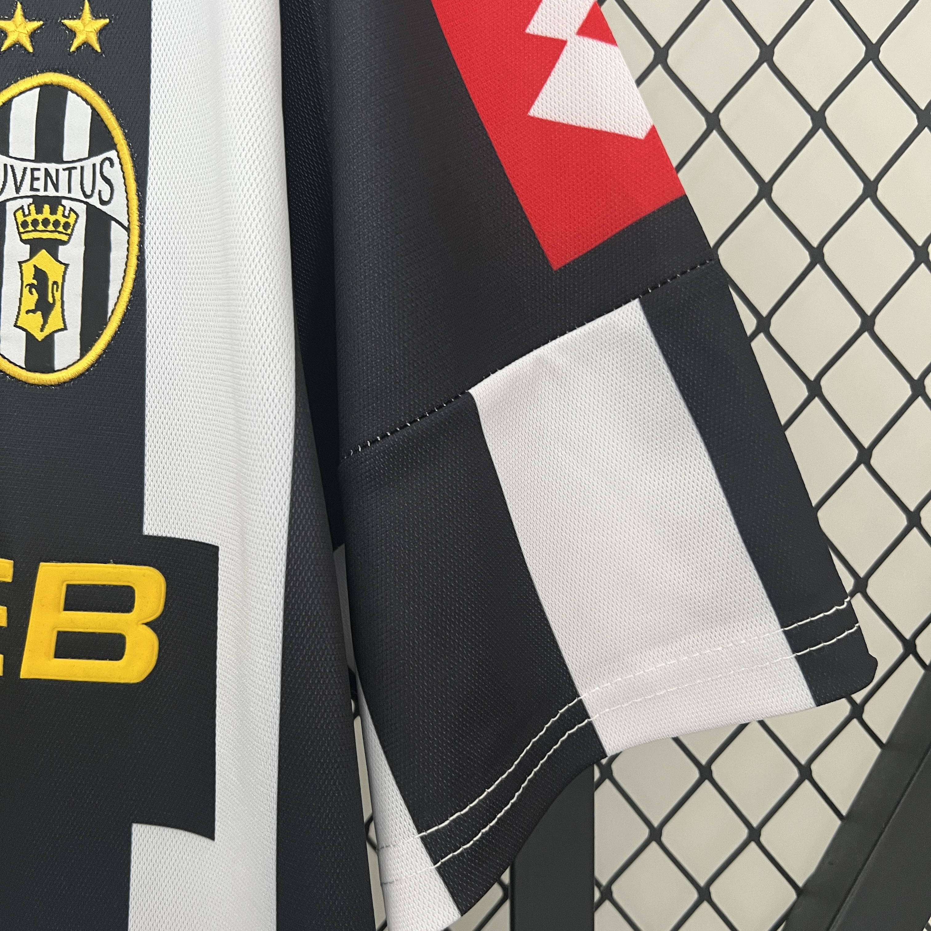 Retro Juventus 2001-02 Home Stadium Jersey - Unitedfutballjersey