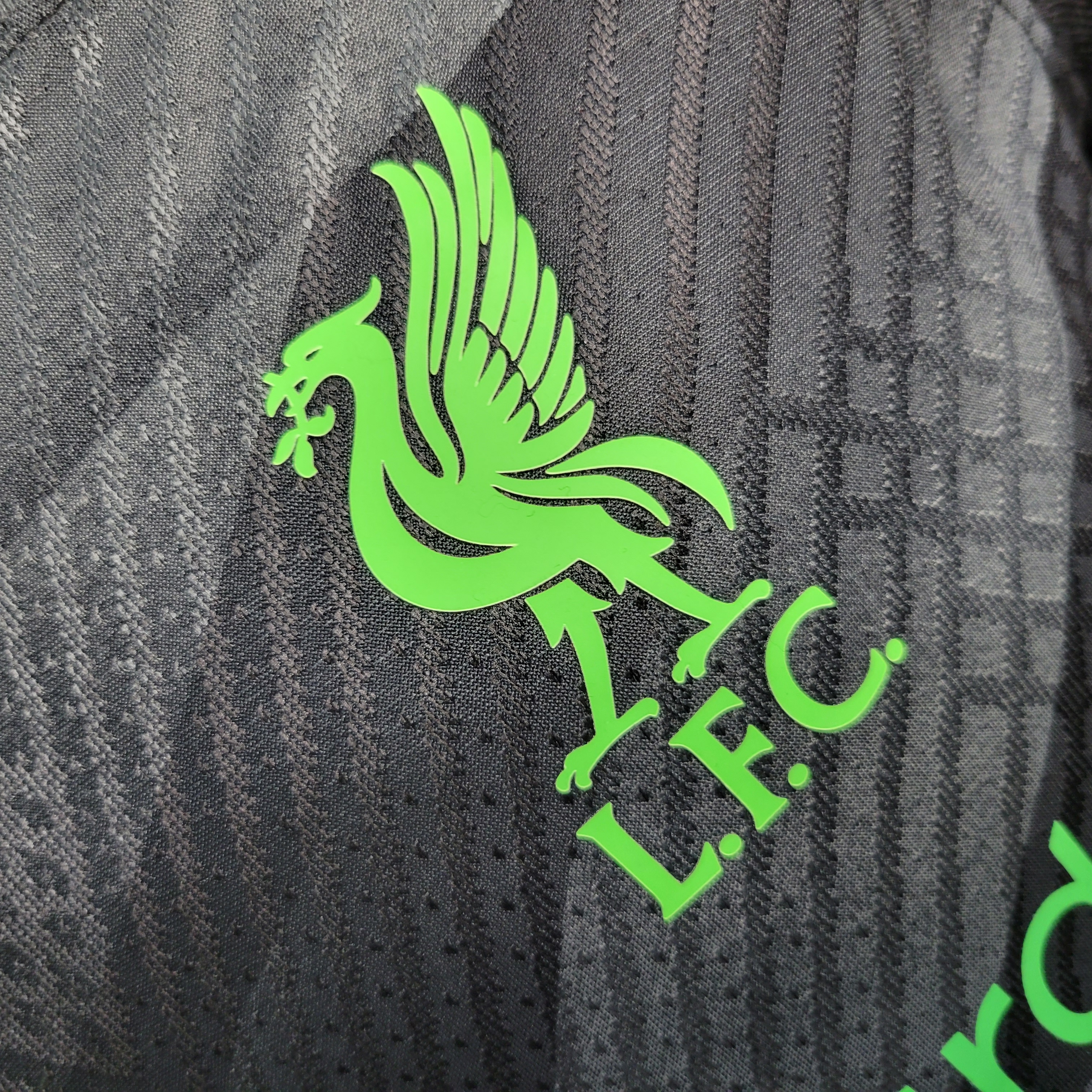 Liverpool 23-24 Black Goalkeeper Jersey - Player Version - Unitedfutballjersey