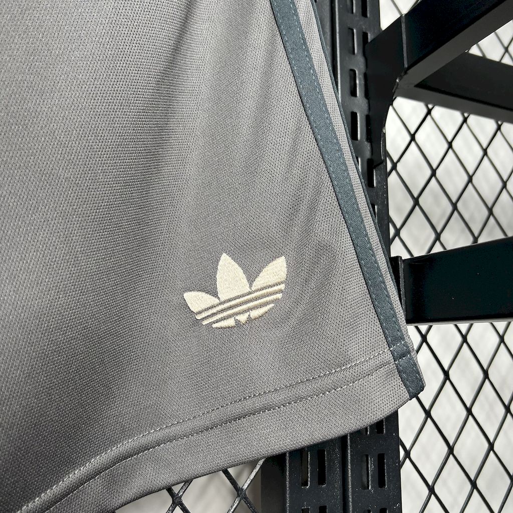 Real Madrid 24-25 Third Shorts - Fans Version - Unitedfutballjersey