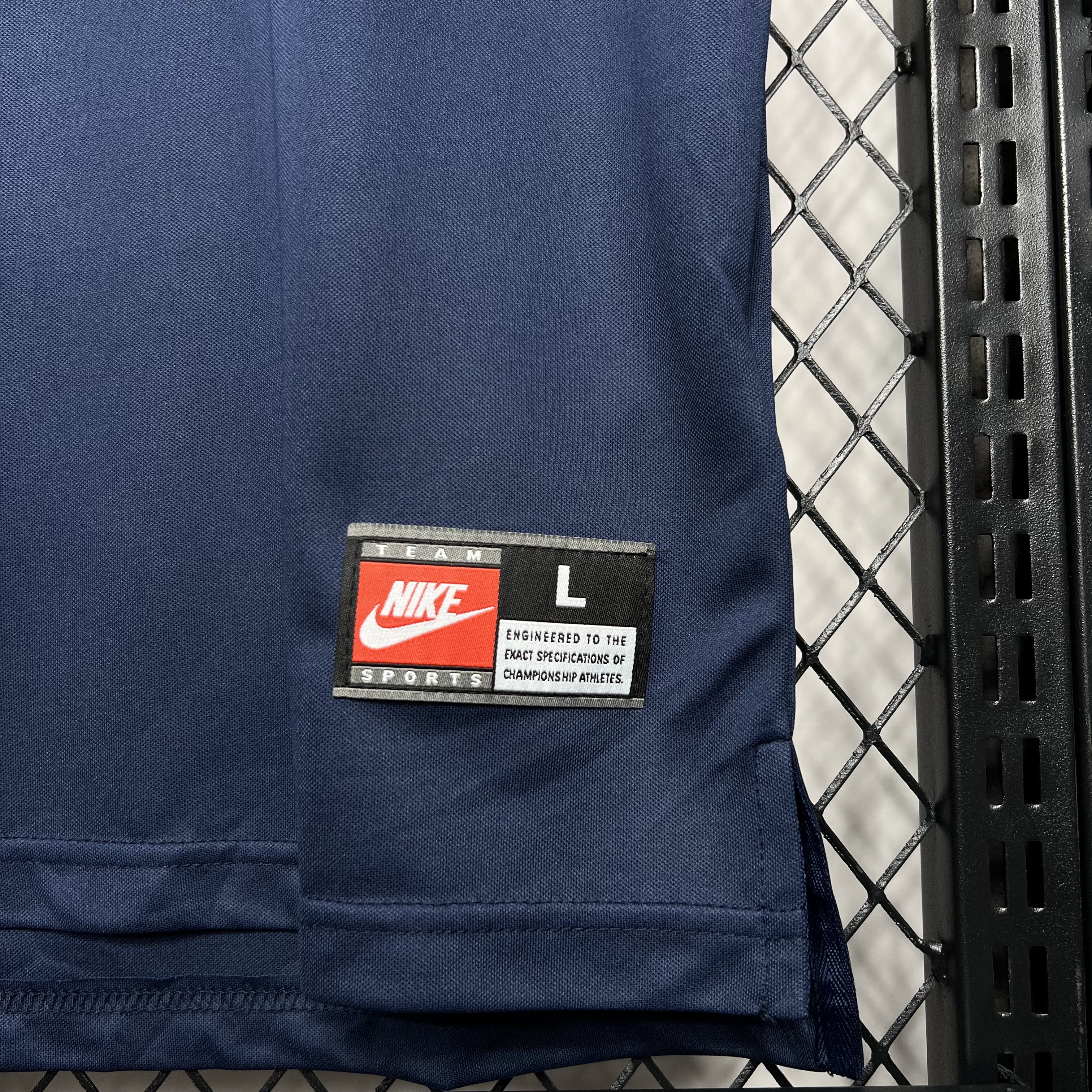 Retro Real Madrid 05-06 Away Jersey - Unitedfutballjersey