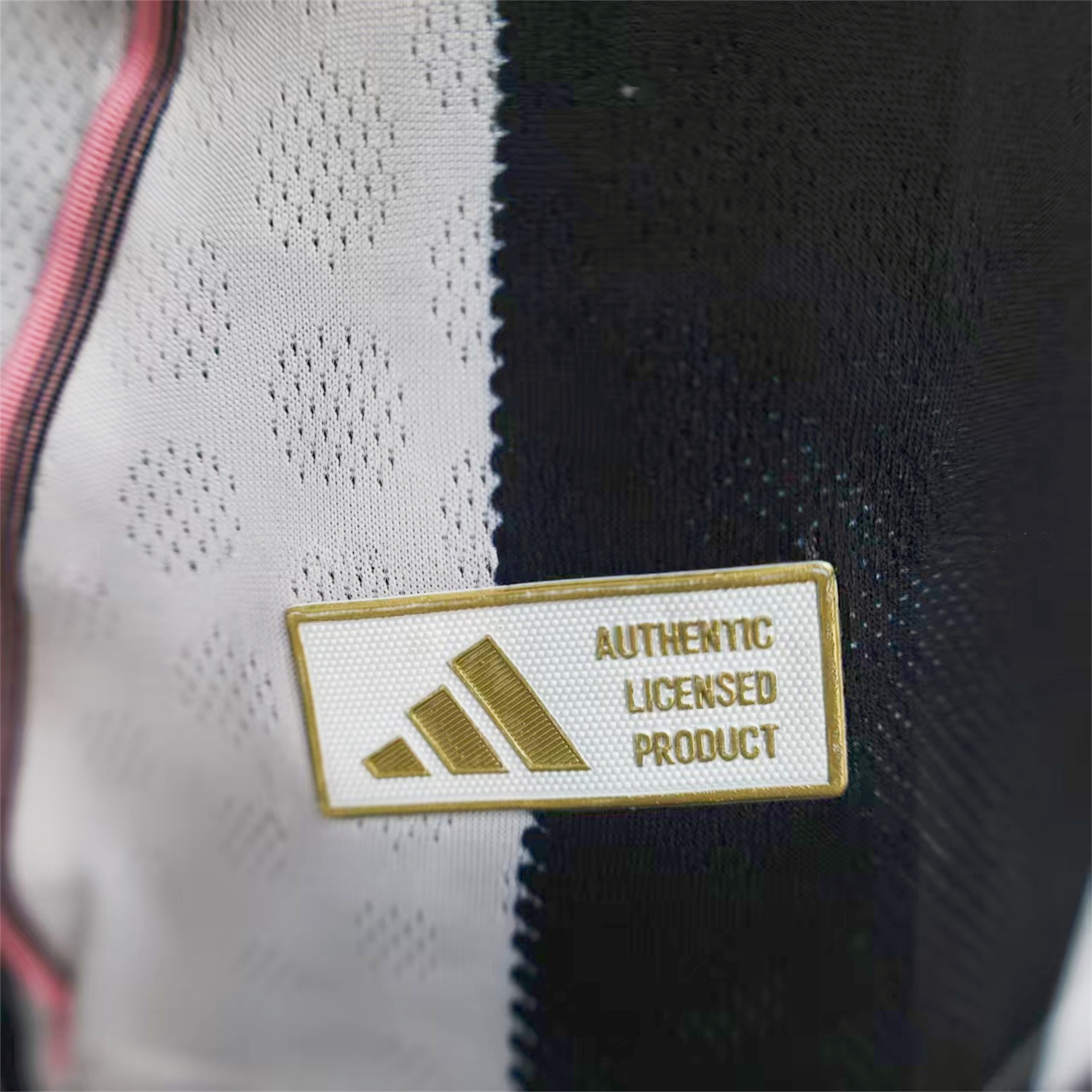 Juventus 25-26 Home Unsponsored Long Sleeves Jersey - Player Version - Unitedfutballjersey