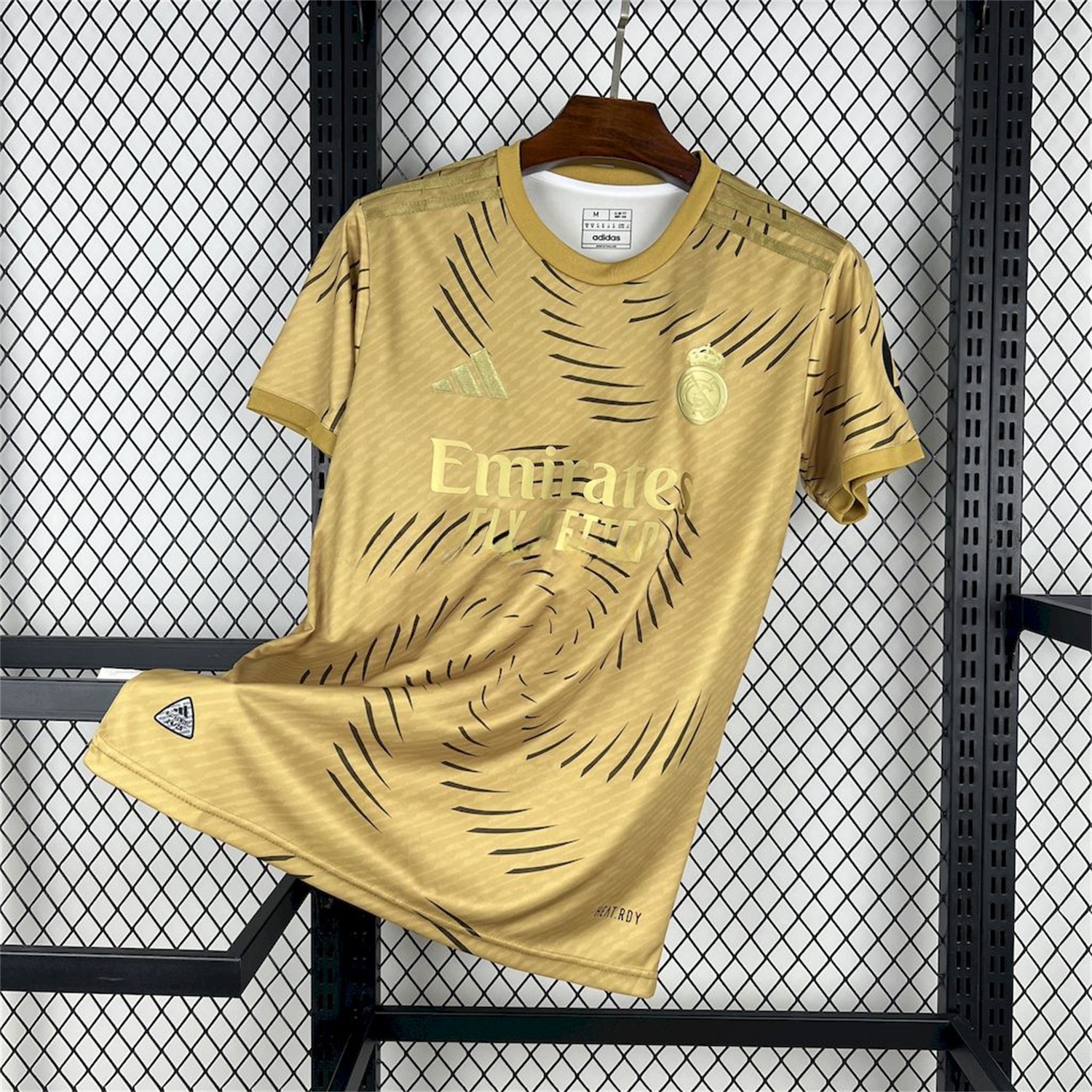 Real Madrid 25-26 Gold Swirl Training Jersey - Fans Version - Unitedfutballjersey