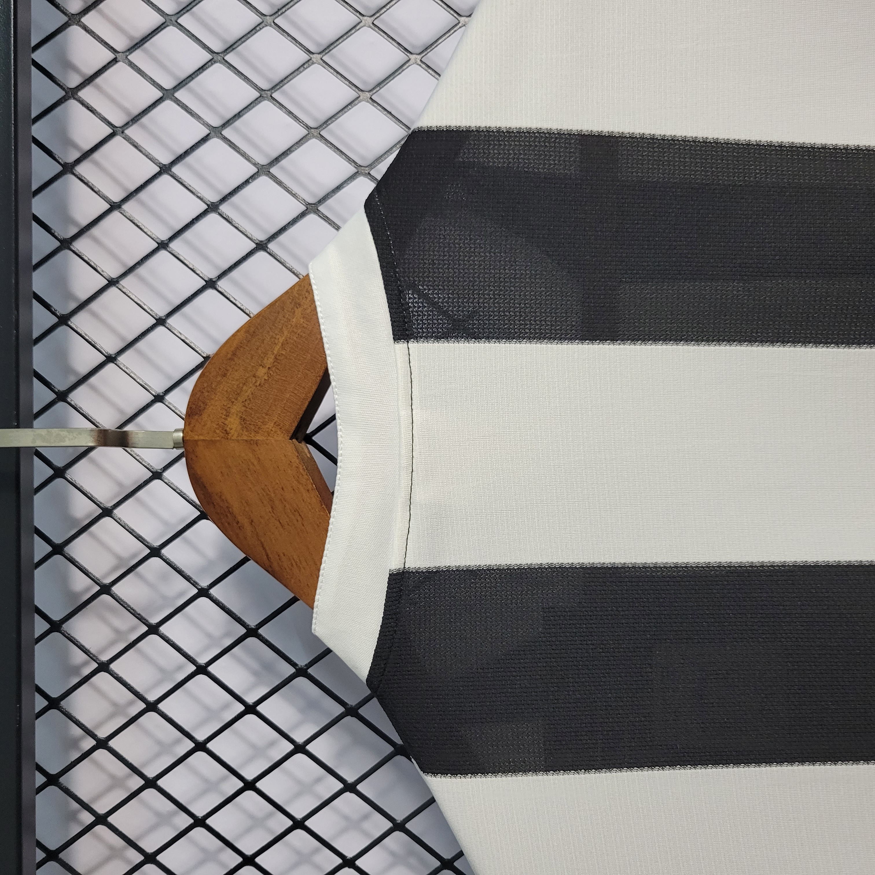 Retro Newcastle United 1995-97 Home Long Sleeve Jersey - Unitedfutballjersey