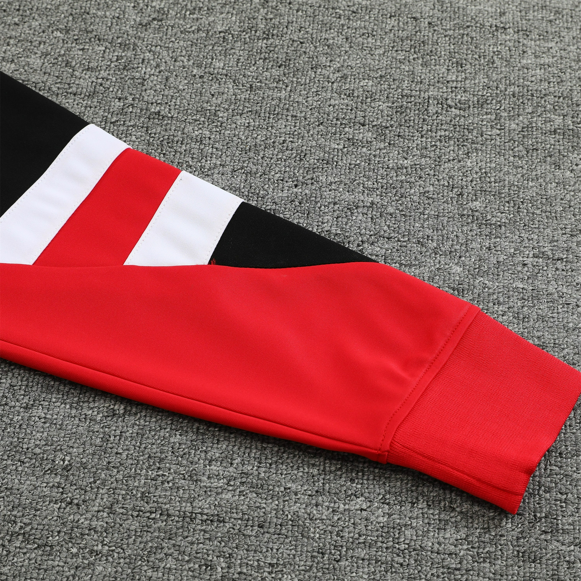 Manchester United 23-24 Long Sleeve Training Set Red - Unitedfutballjersey