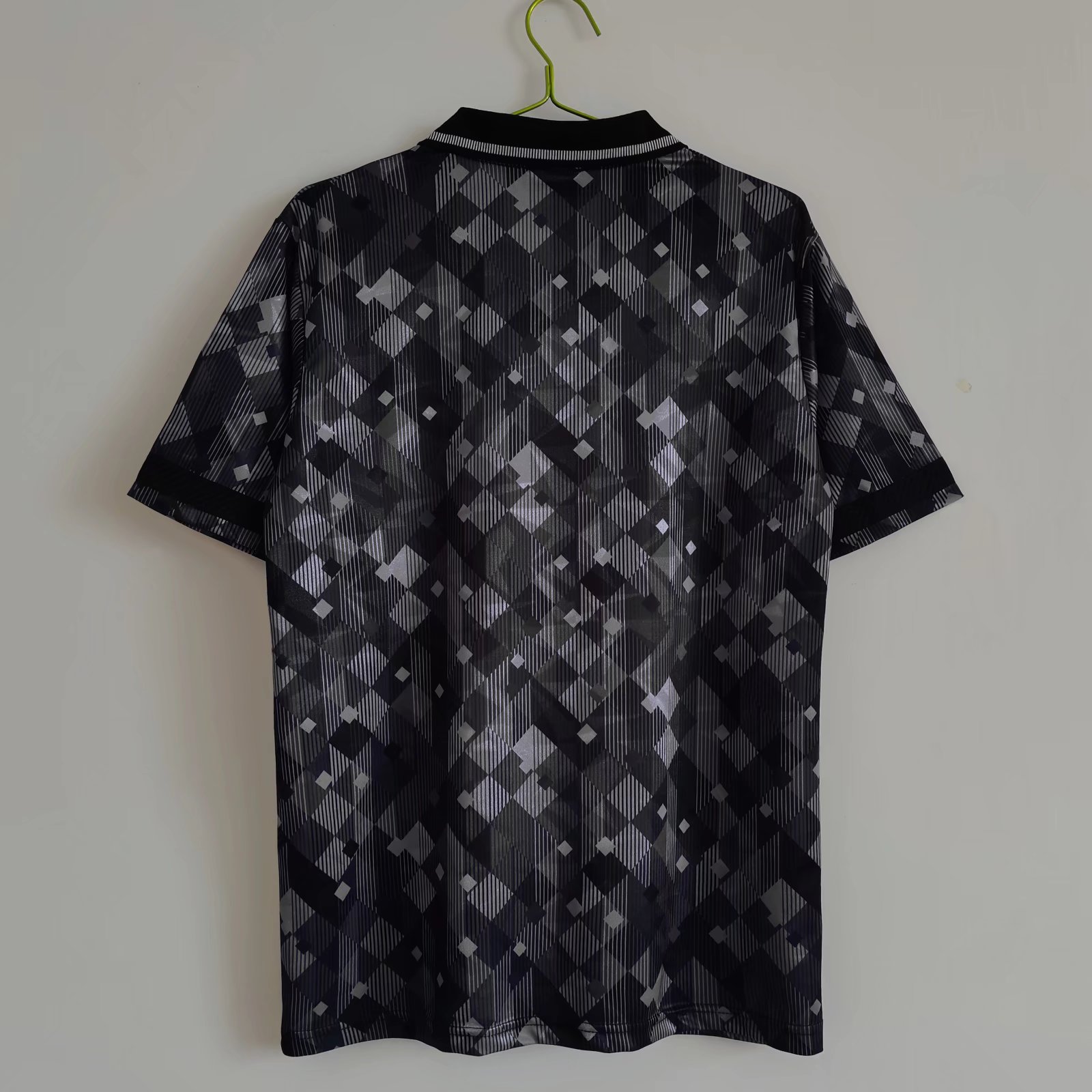 Retro England 1990 Black Jersey - Unitedfutballjersey