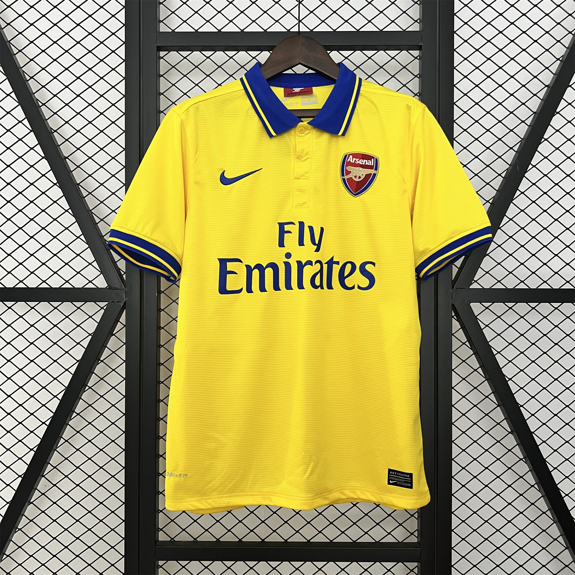 Retro Arsenal 2013-14 Away Jersey - Unitedfutballjersey