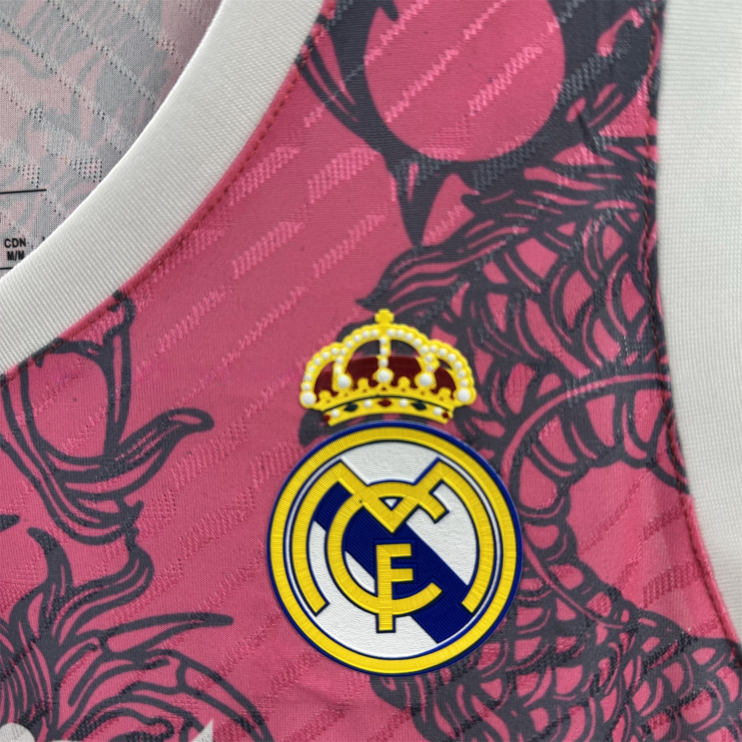 Women's Real Madrid 25-26 Pink Dragon Yoga Vest - Unitedfutballjersey