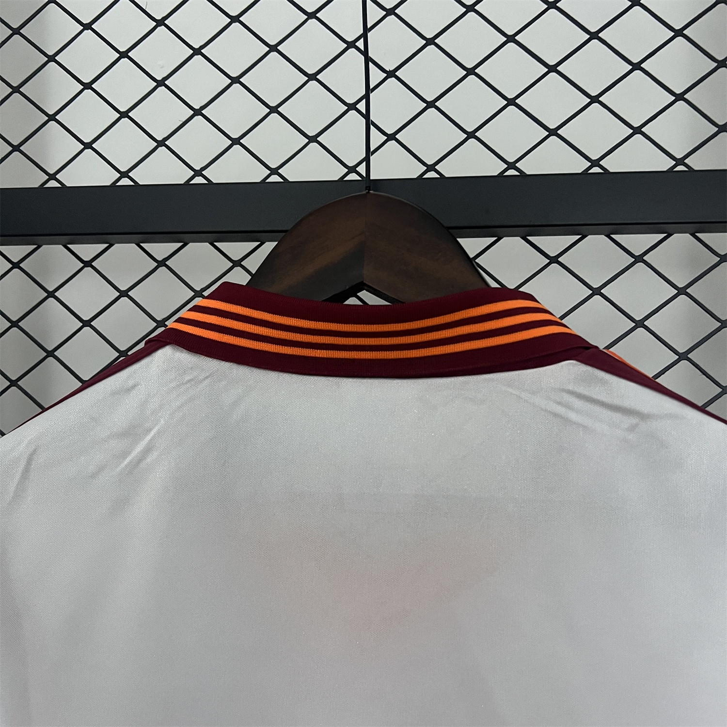 Retro Roma 1992-93 Away Jersey - Unitedfutballjersey