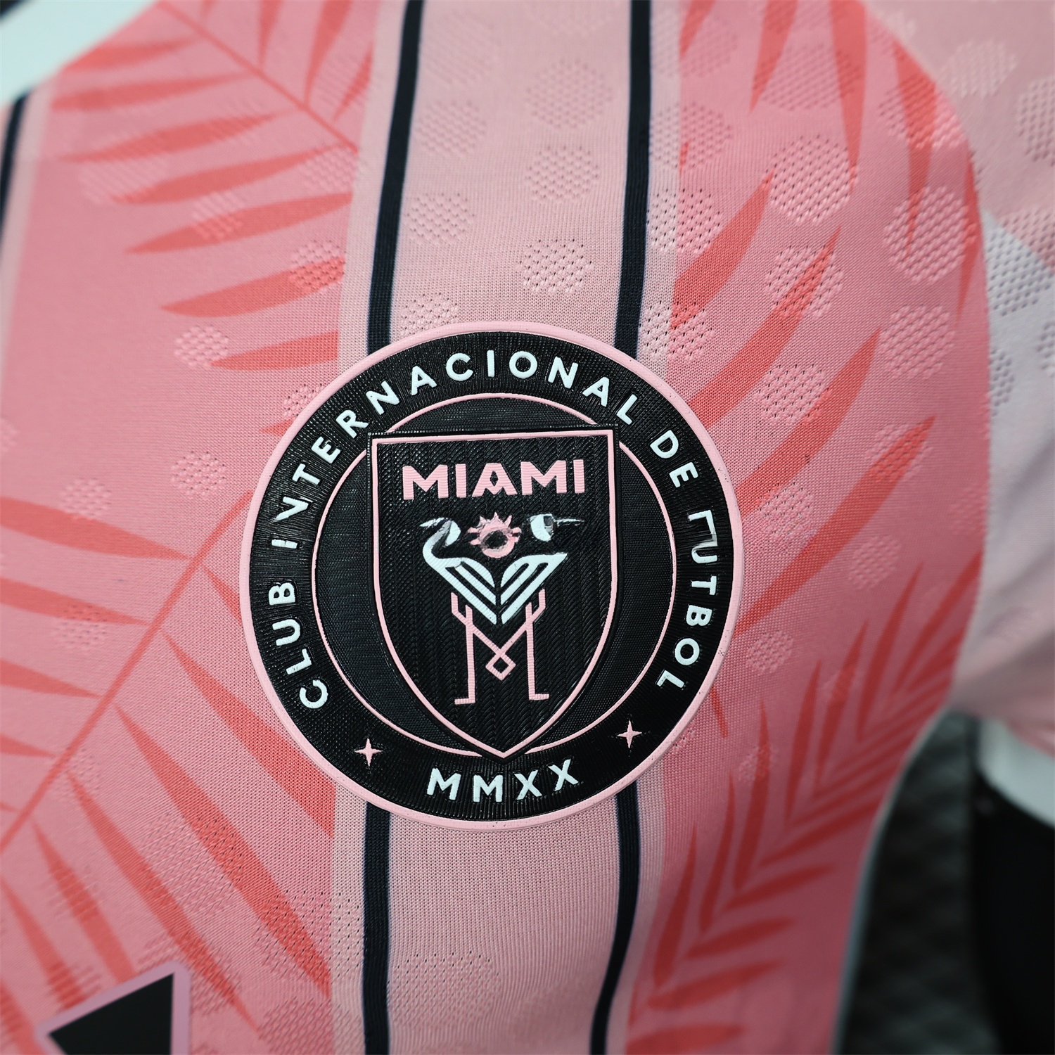 INT M.A.M 25-26 Pink Stripes and Leaves Pattern Special Jersey - Player Version - Unitedfutballjersey