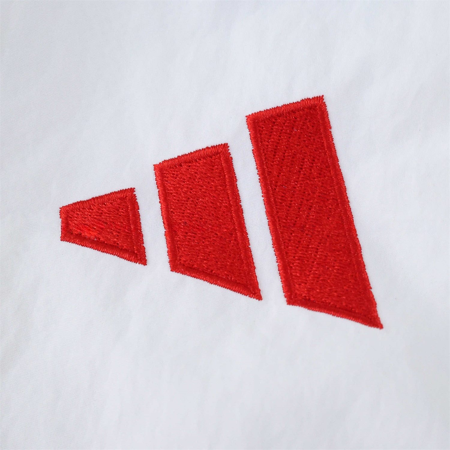 River Plate 25-26 Throwback Windbreaker Jacket - White - Unitedfutballjersey