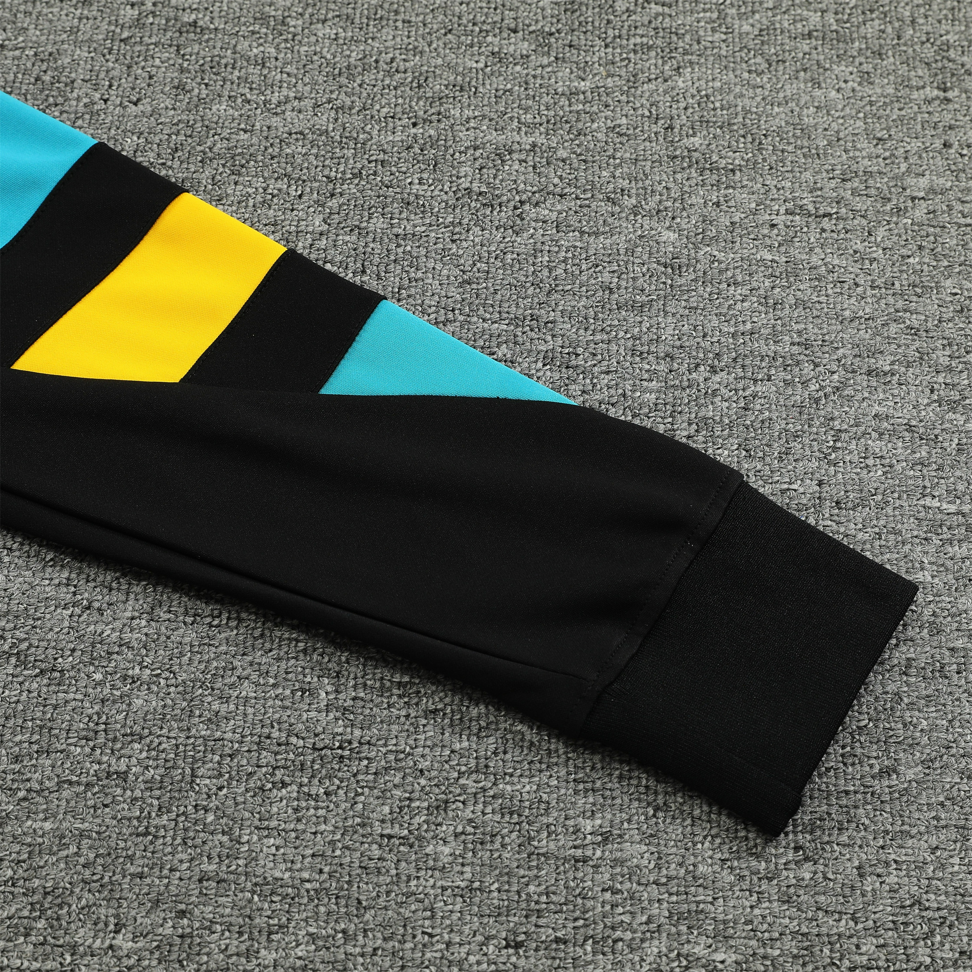 Bayern Munich 23-24 Long Sleeve Training Set - Unitedfutballjersey