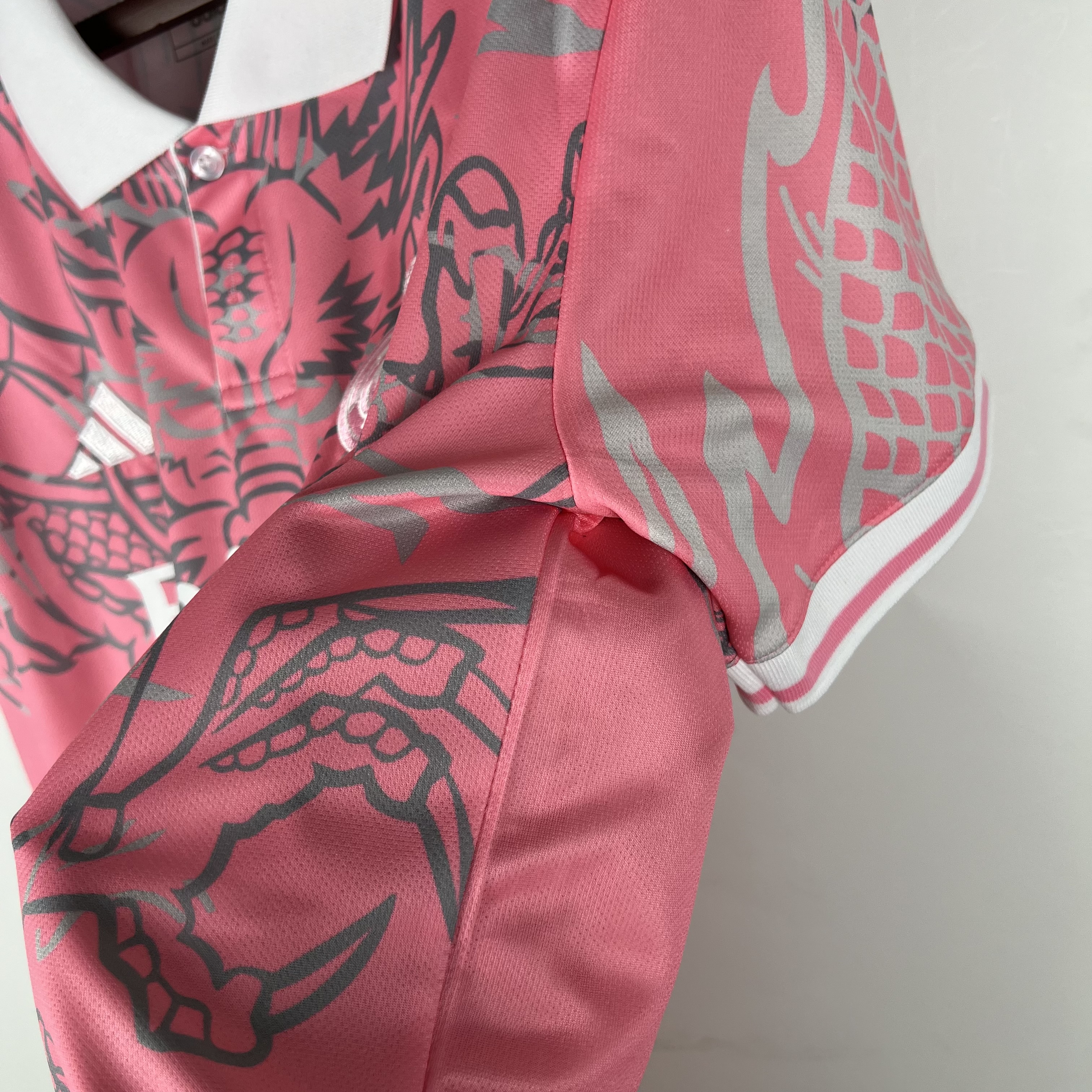 23/24 Real Madrid Pink Dargon Special Edition Jersey - Fans Version - Unitedfutballjersey