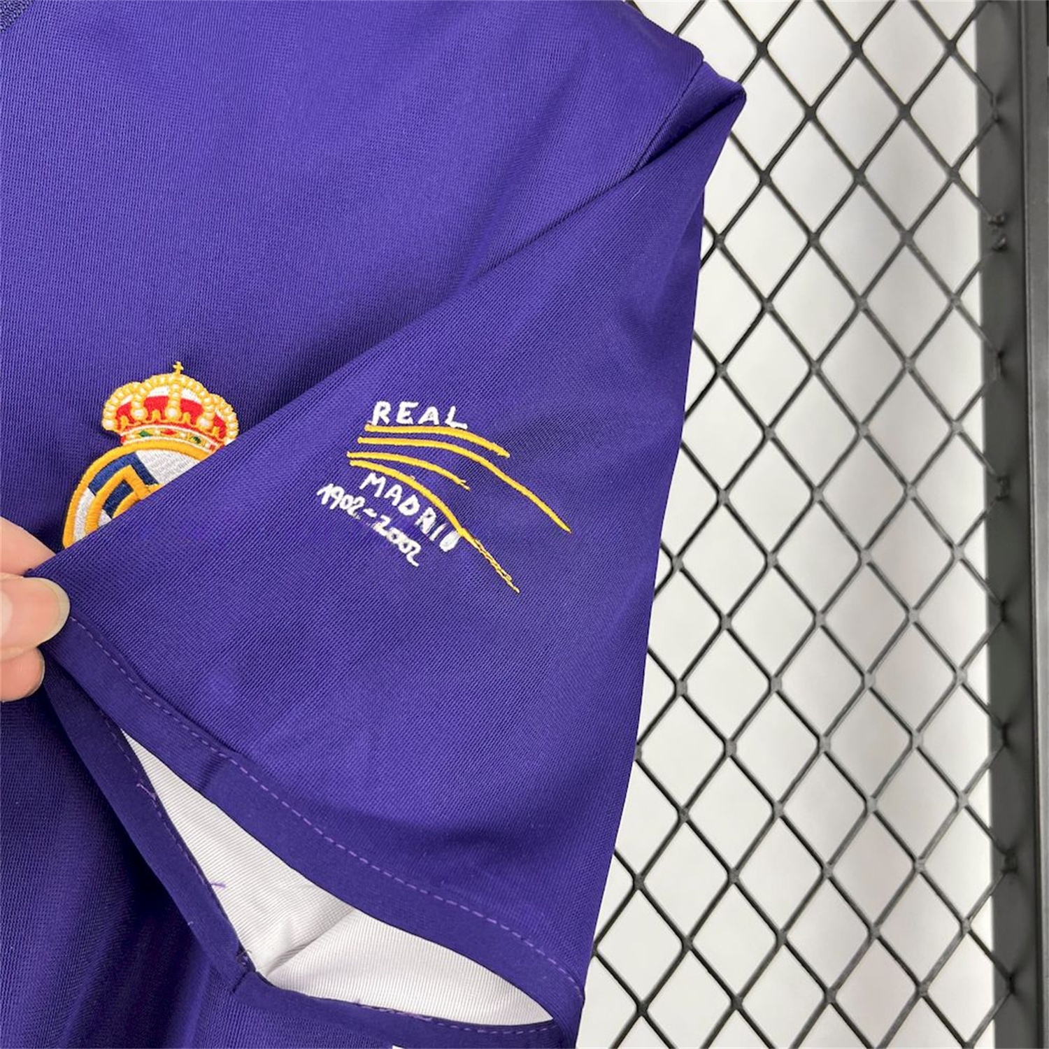 Retro Real Madrid 2002-03 Reversible Double-sided Centenary Third Unsponsored Jersey - Unitedfutballjersey