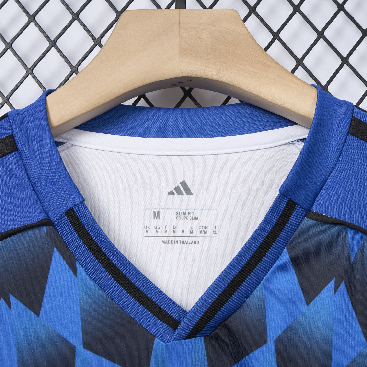 【Embroidered Team Badge】Hamburger SV 25-26 Home Jersey - Fans Version - Unitedfutballjersey