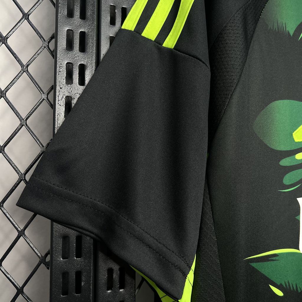 Real Madrid 24-25 Black and Green Turtle Jersey - Fans Version - Unitedfutballjersey