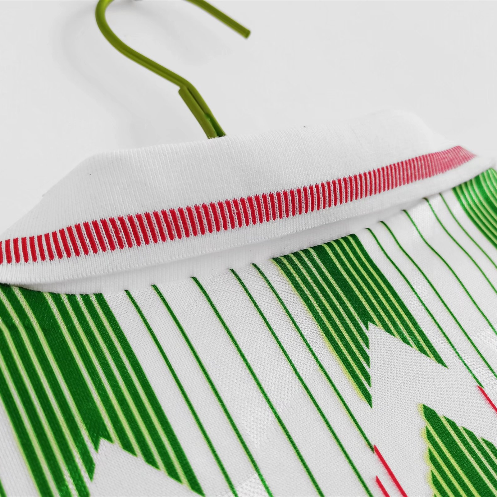 Retro Wales 1990-92 Away Stadium Jersey - Unitedfutballjersey