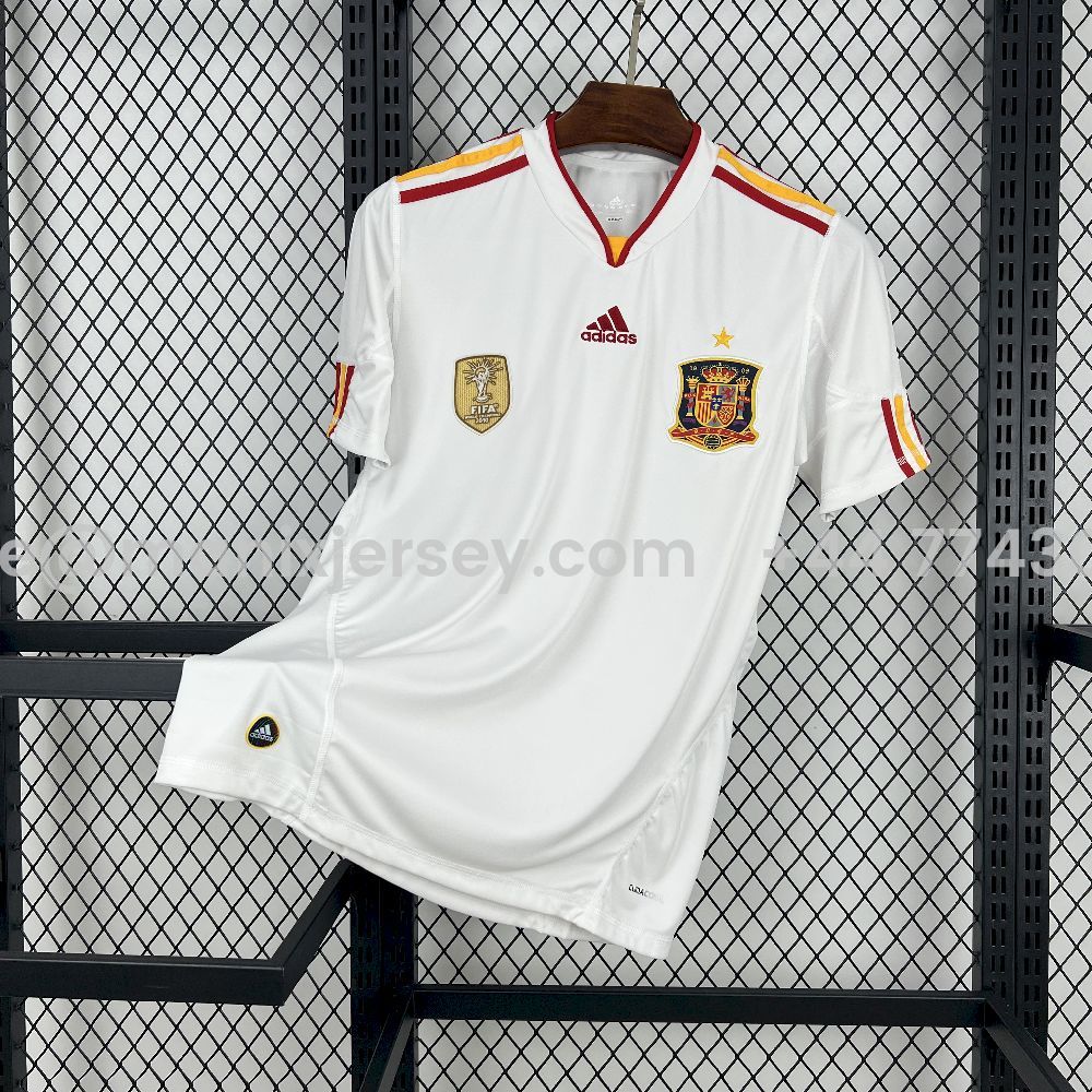 Retro Spain 2011 Away White Jersey - Unitedfutballjersey