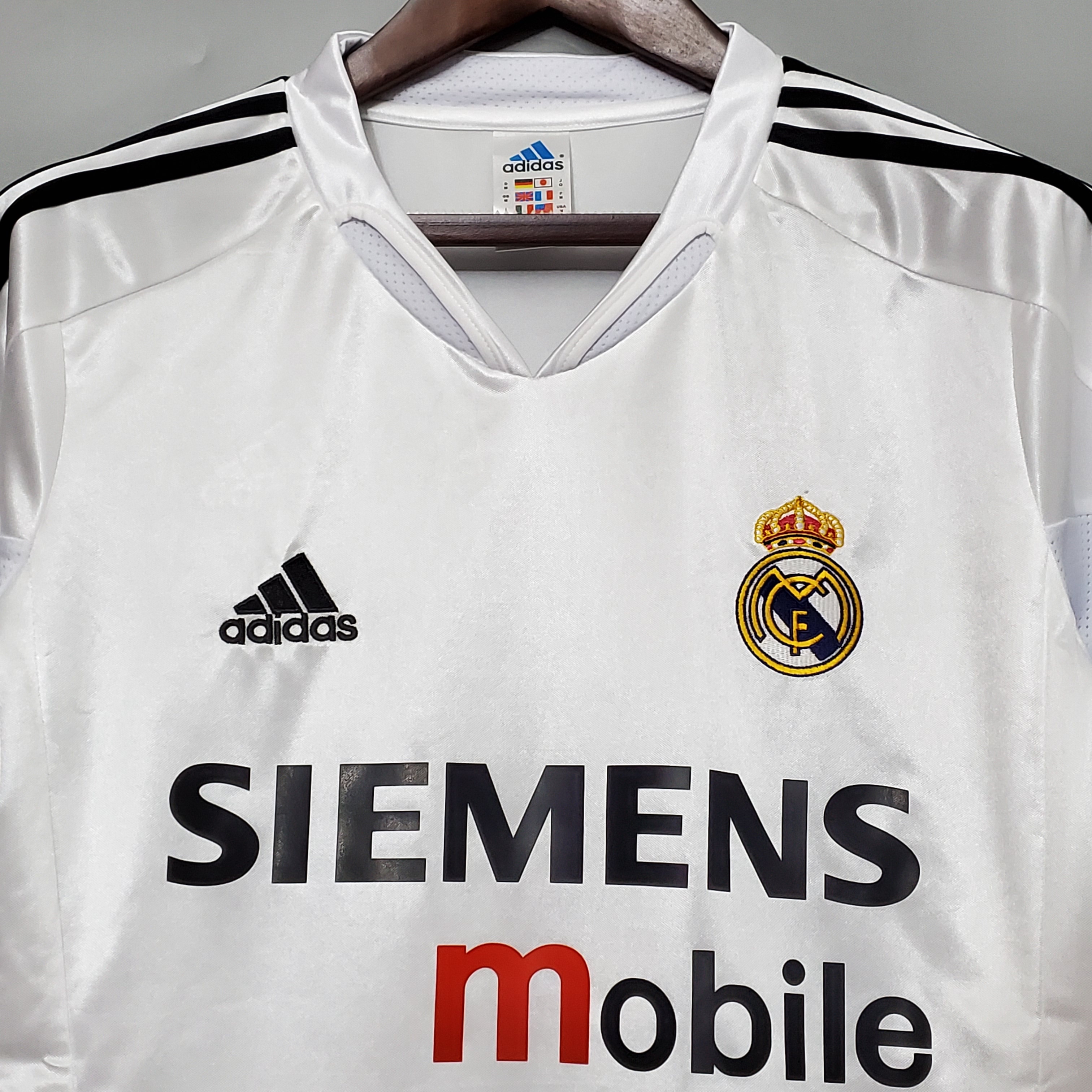 Retro Real Madrid 04-05 Home Stadium Jersey - Unitedfutballjersey